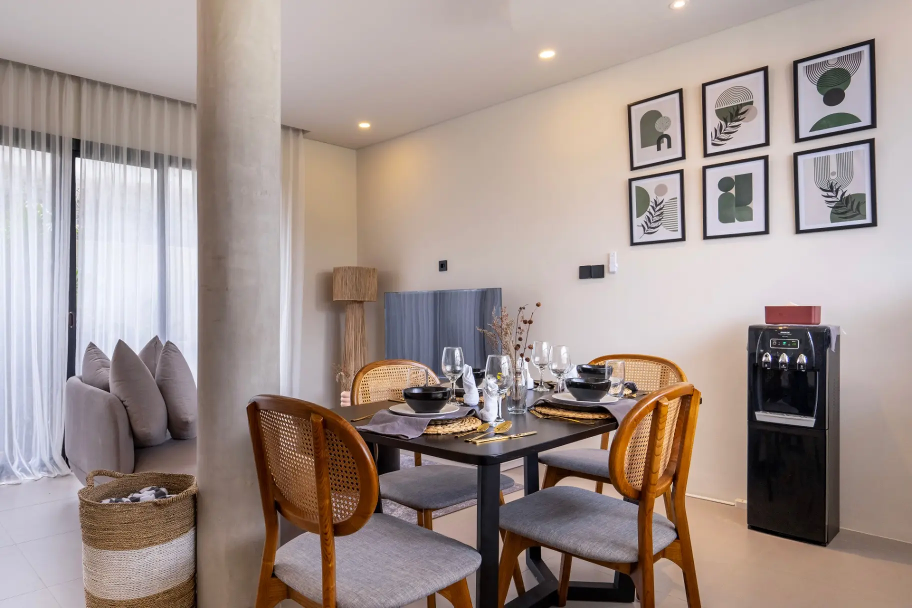 Jane - 2BR Berawa Villa | Pool Near Finns & Beach — image 2