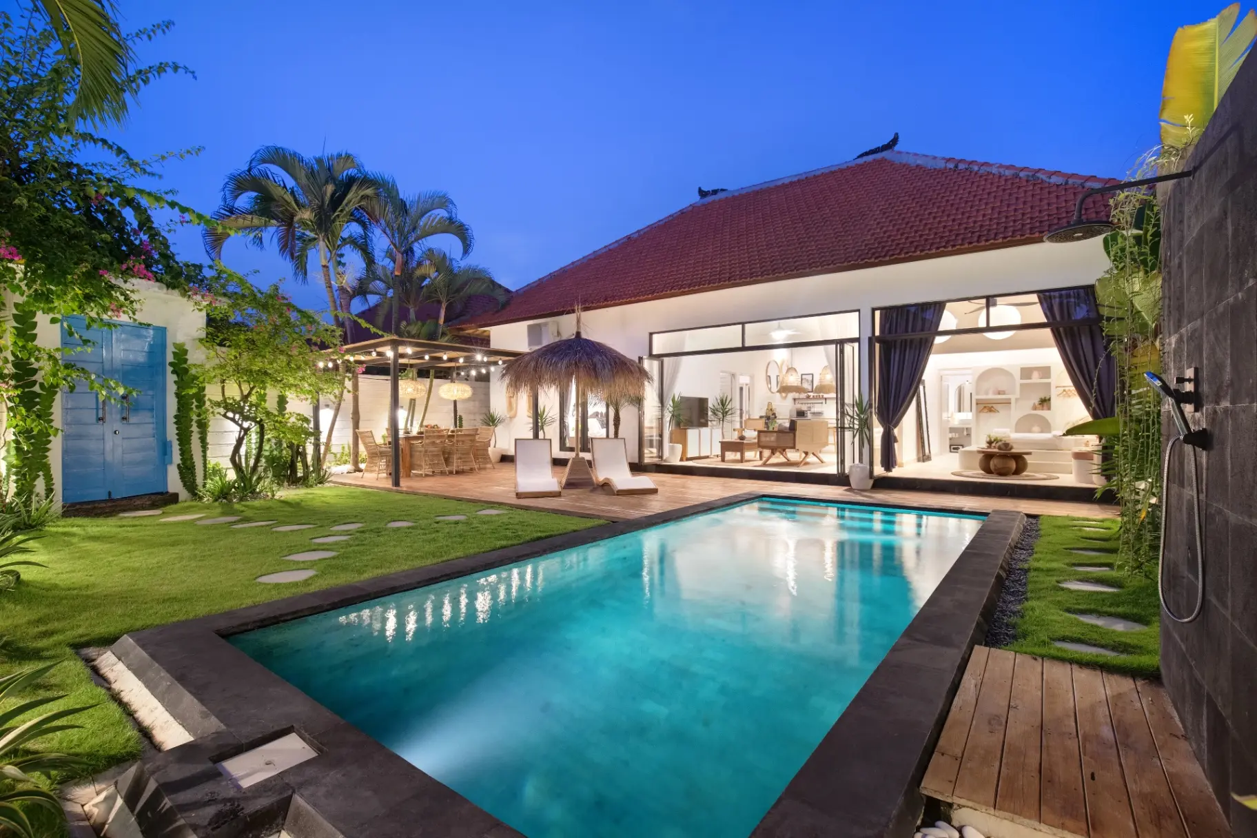 3 Bedrooms Umalas Satu Beautiful Lux Design — image 2