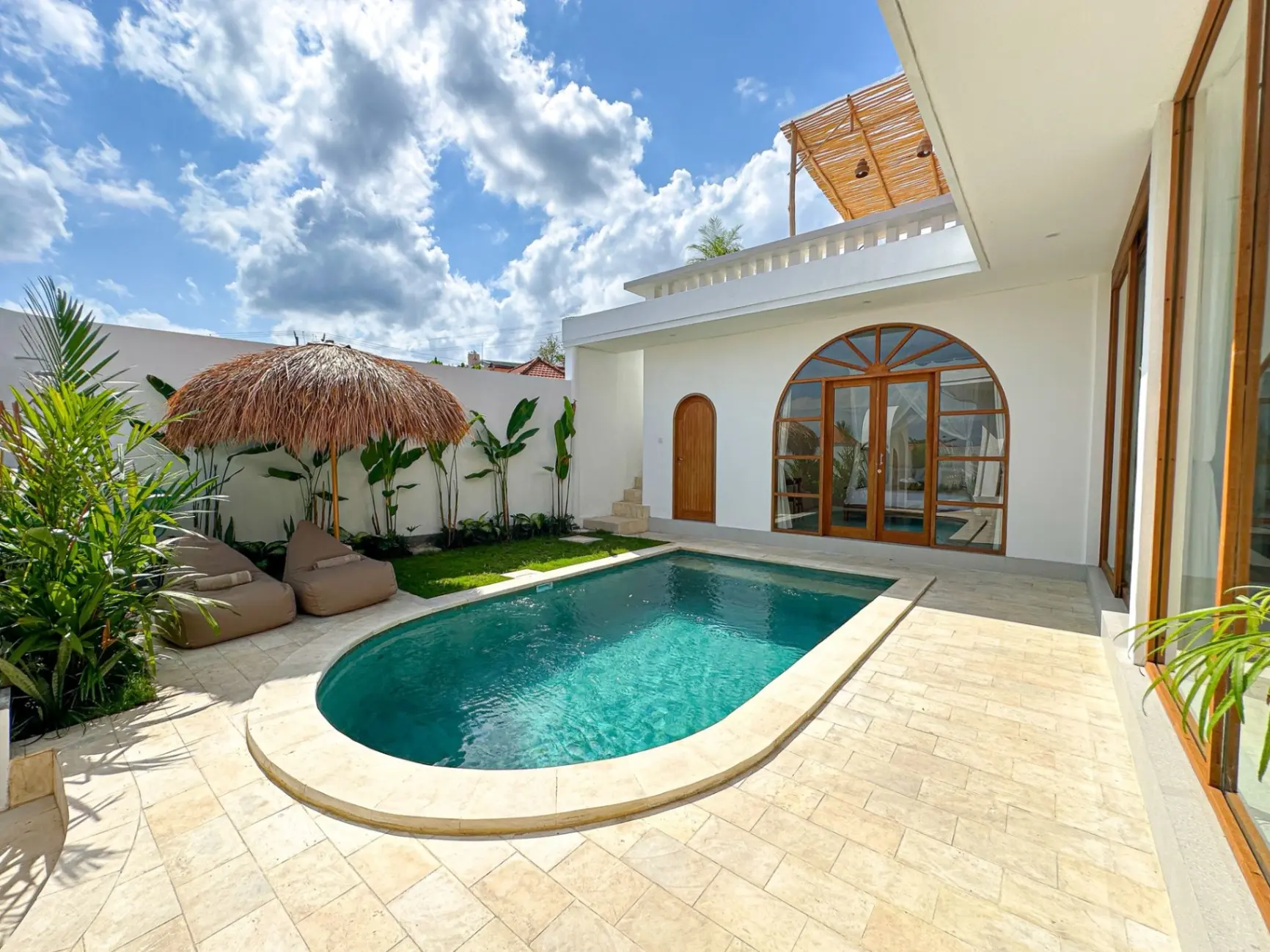 NEW 2BR VILLA w/ POOL & ROOFTOP | Pererenan Prime | 40M/month