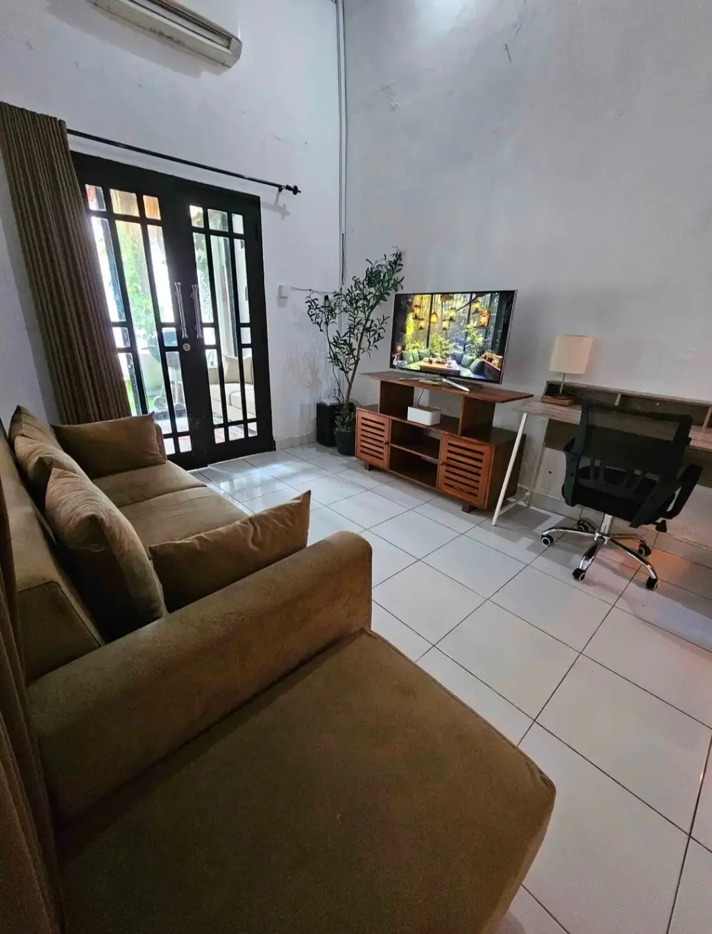 1 Bedroom Kerobokan — image 3