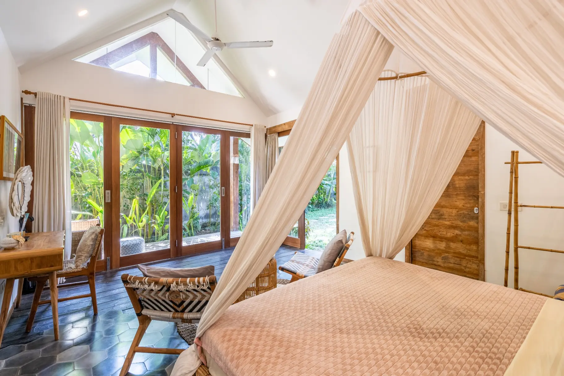1BR Villa with Pool & Garden near Pererenan Beach