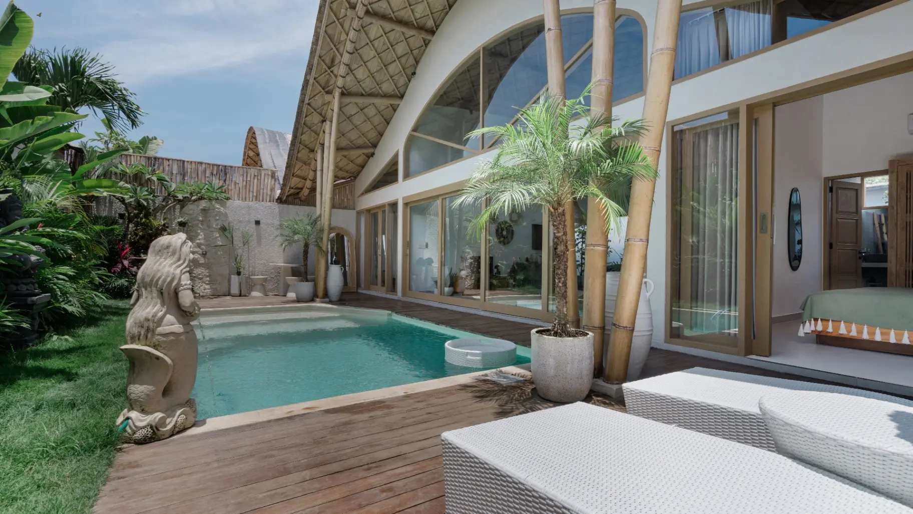 Sunny Paradise - Luxe Canggu 2BR Tropical Bamboo Villa | Pool