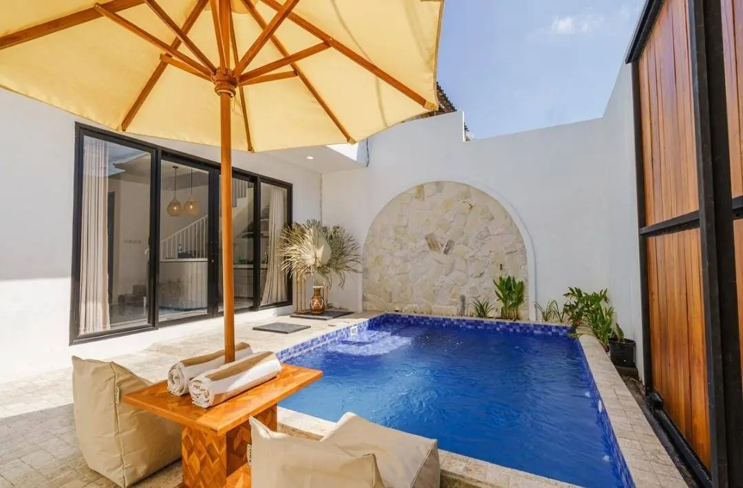 2 BEDROOM VILLA FOR FREEHOLD IN BERAWA — image 1