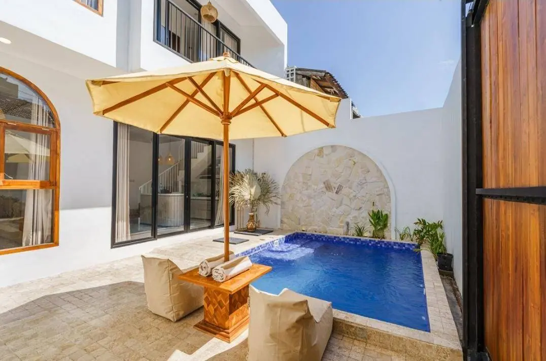 2 BEDROOM VILLA FOR FREEHOLD IN BERAWA - AF441