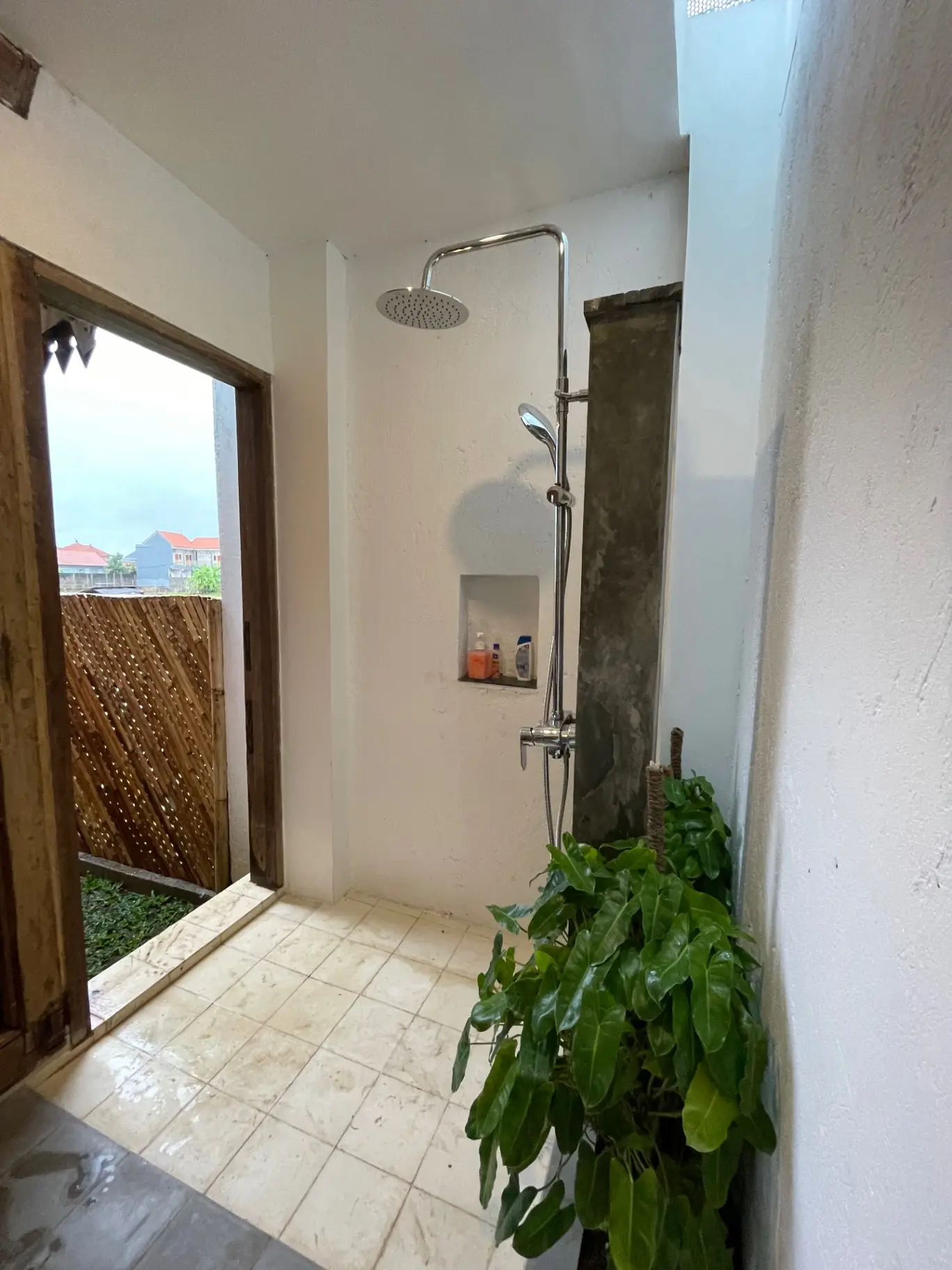 Rustic Wooden Villa by Rice Fields- Near Sanur — image 2