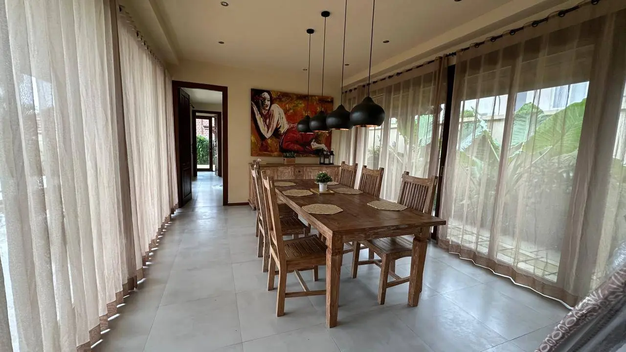 2-bedroom Classic Balinese Villa in Umalas — image 2