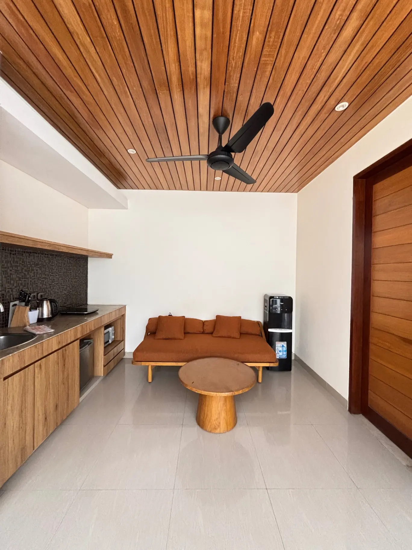 1 Bedroom Villa Private Pool in Canggu Close to the Beach & Finns Beach Club — image 2
