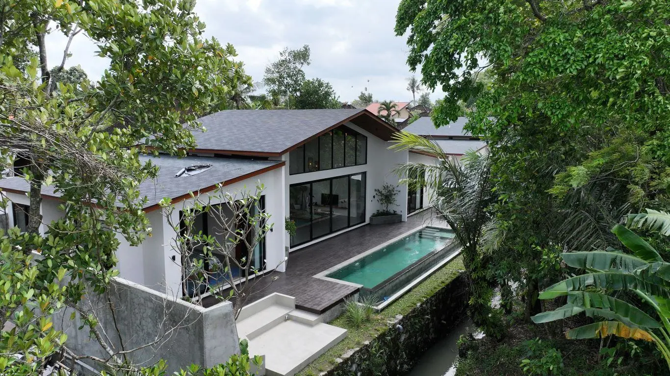 3-Bedroom Designer Villa in Kaba-Kaba