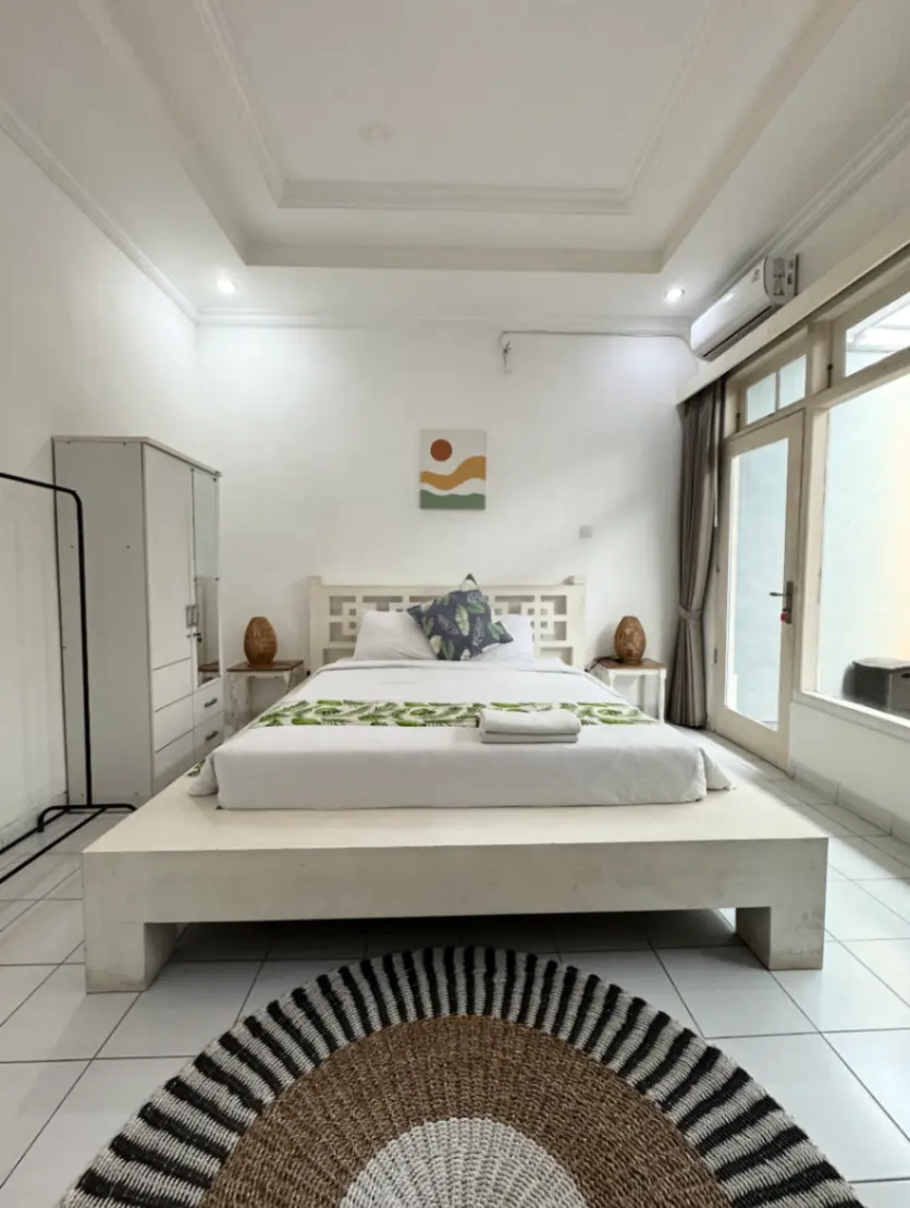 No 202 - Room in shared villa in Batu Bolong Canggu