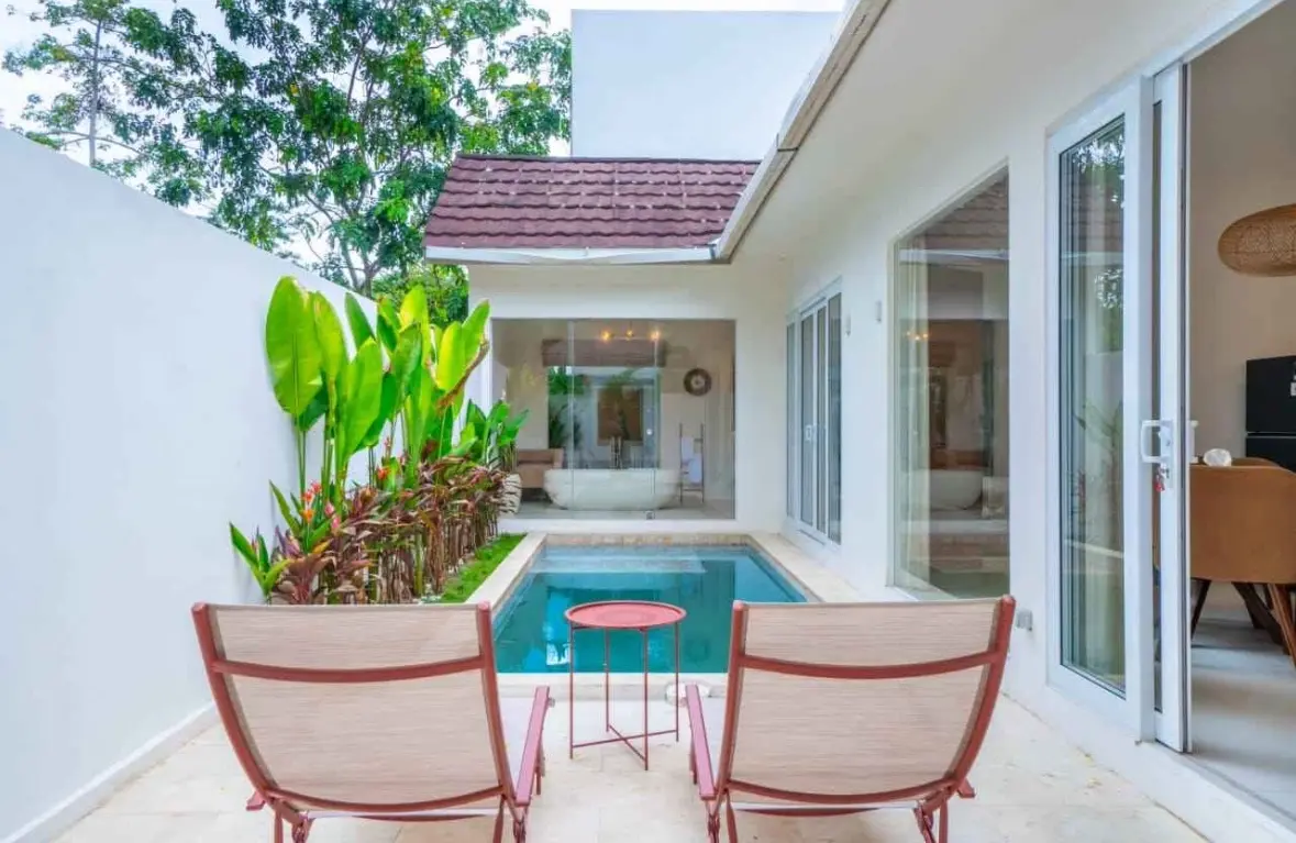 1 BEDROOM VILLA WITH PRIVATE POOL 5 MINUTES TO GREEN BOWL BEACH