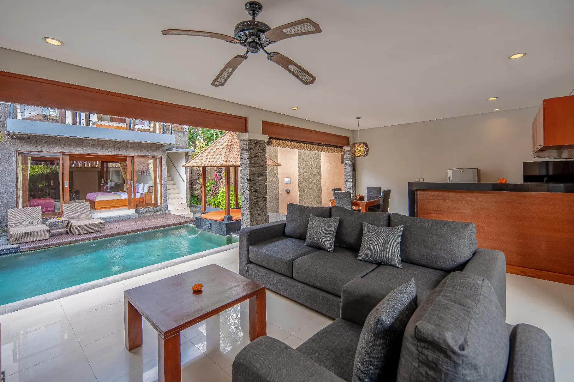 2 BEDROOM VILLA FULLY FURNISHED CLOSE TO NYANYI BEACH — image 3