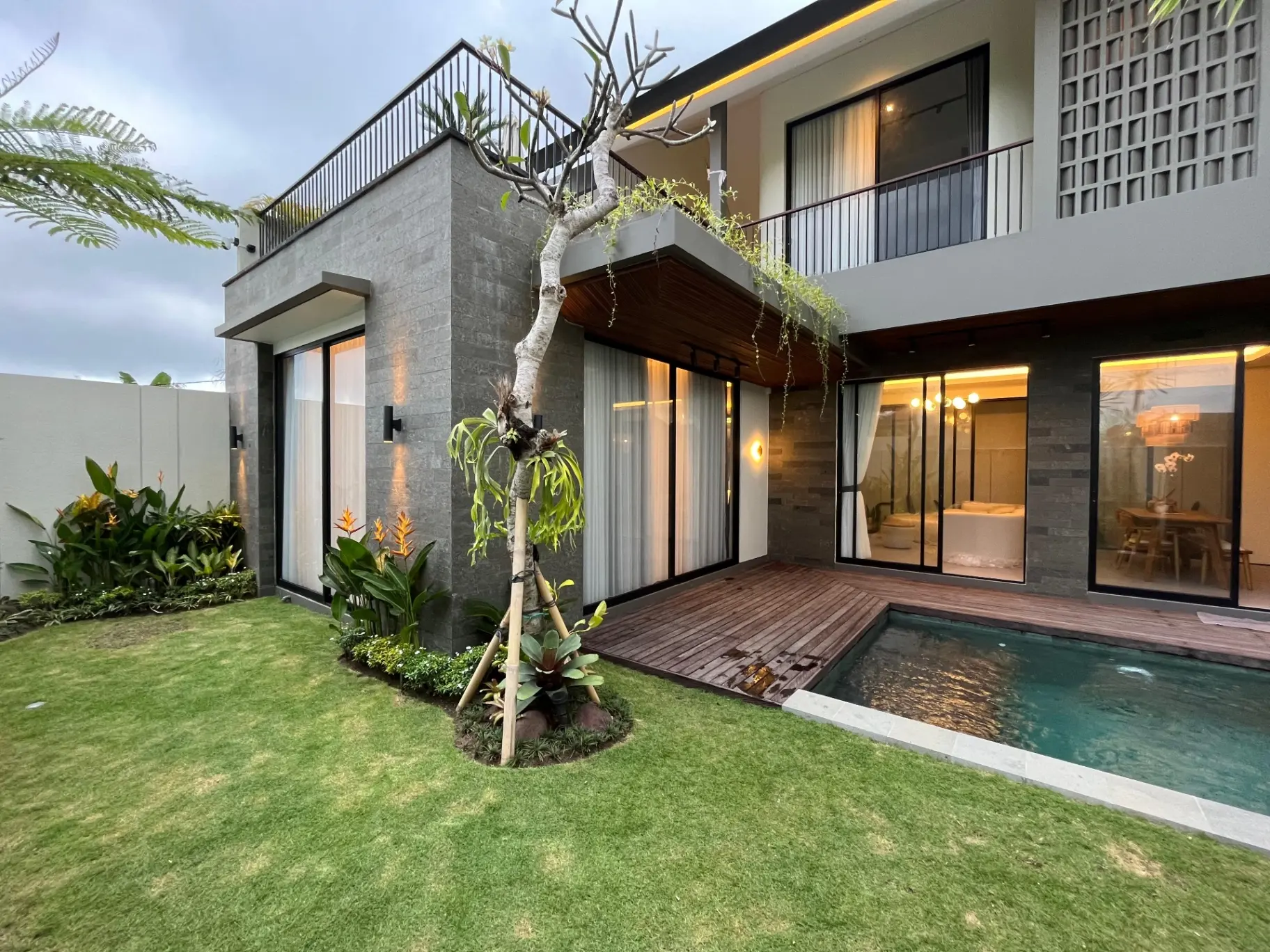 Villa Cindra - BRAND NEW VILLA FOR YEARLY RENT IN KEDUNGU ! — image 3