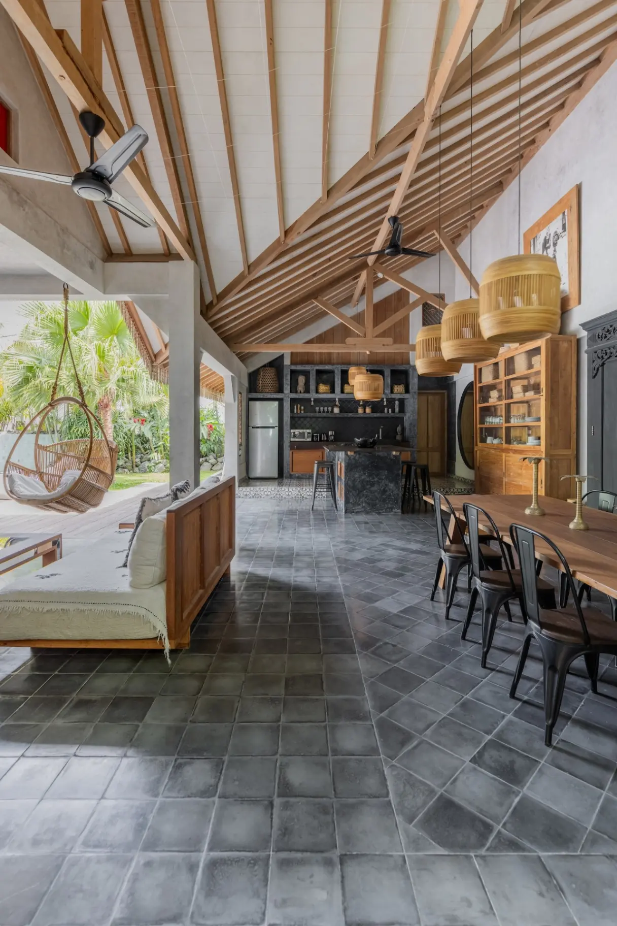 Architectural 2BDR Pool Villa in Berawa — image 4