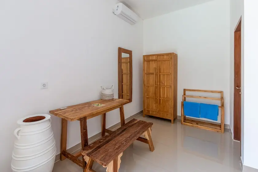 TROPICAL 3-BEDROOM VILLA IN NORTH CANGGU FOR SALE. — image 3