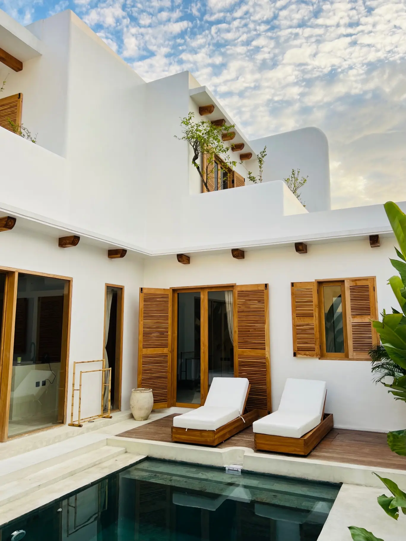 2BR Villa in Ibiza-look 300m from Seseh Beach — image 1