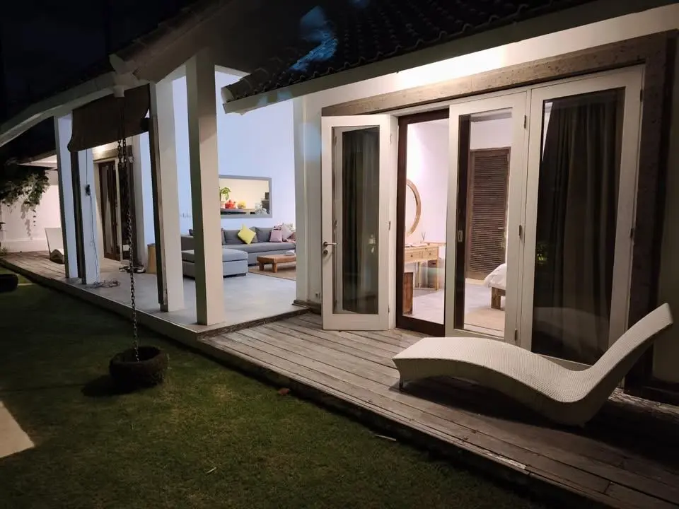2 Bedrooms Kerobokan — image 1