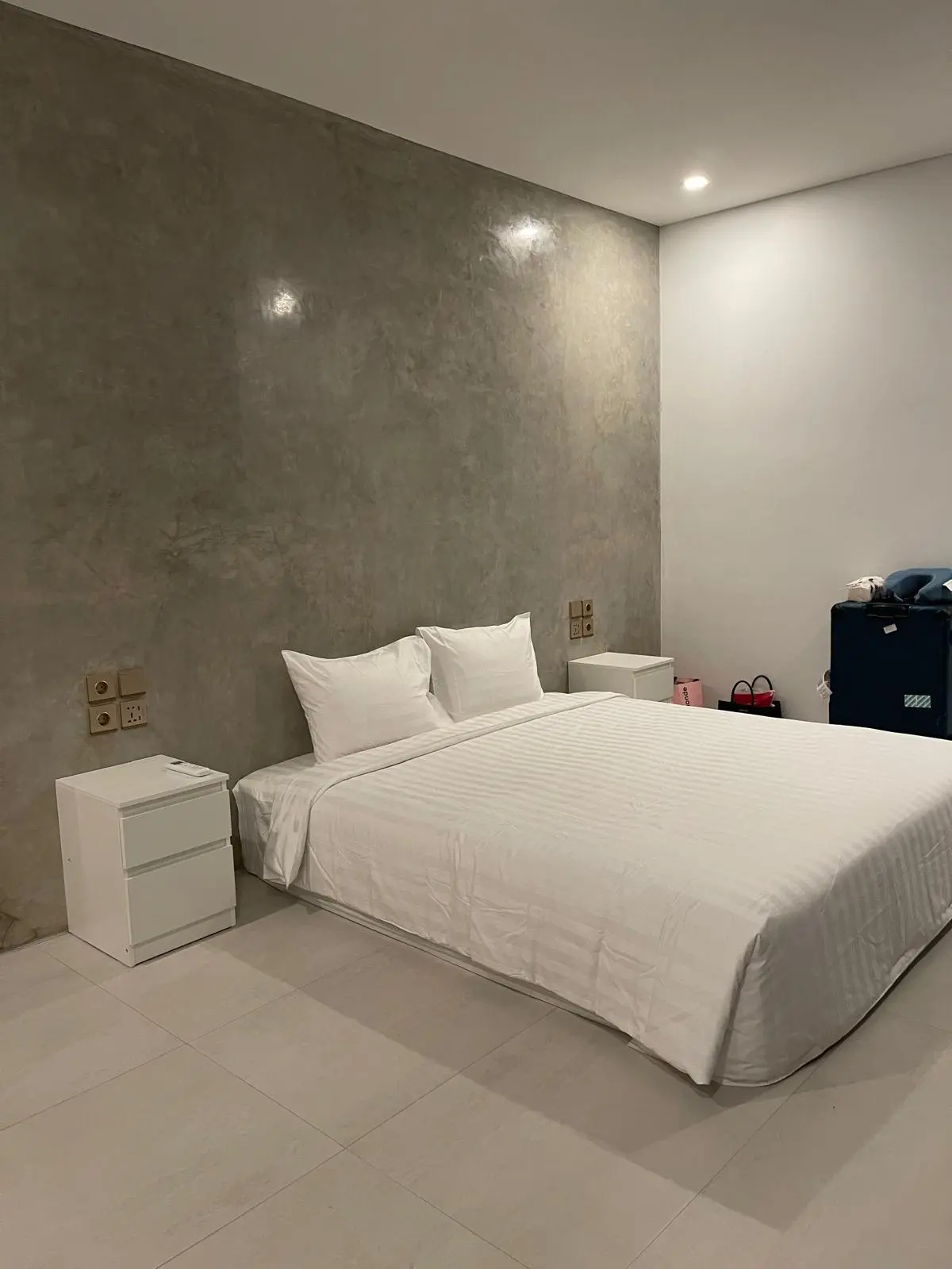 Villa For Rent 3 Bed In Umalas Main Road Kerobokan — image 3