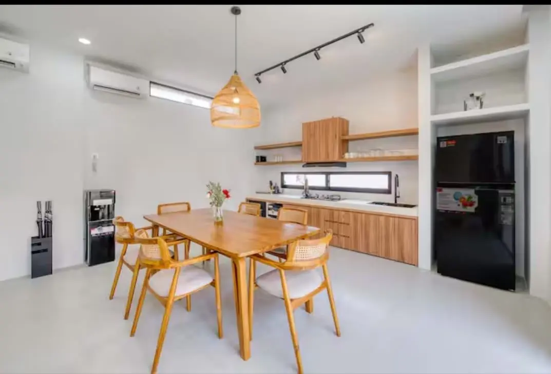 Villa Brand New 3 Bed In Umalas Kerobokan Bali — image 1