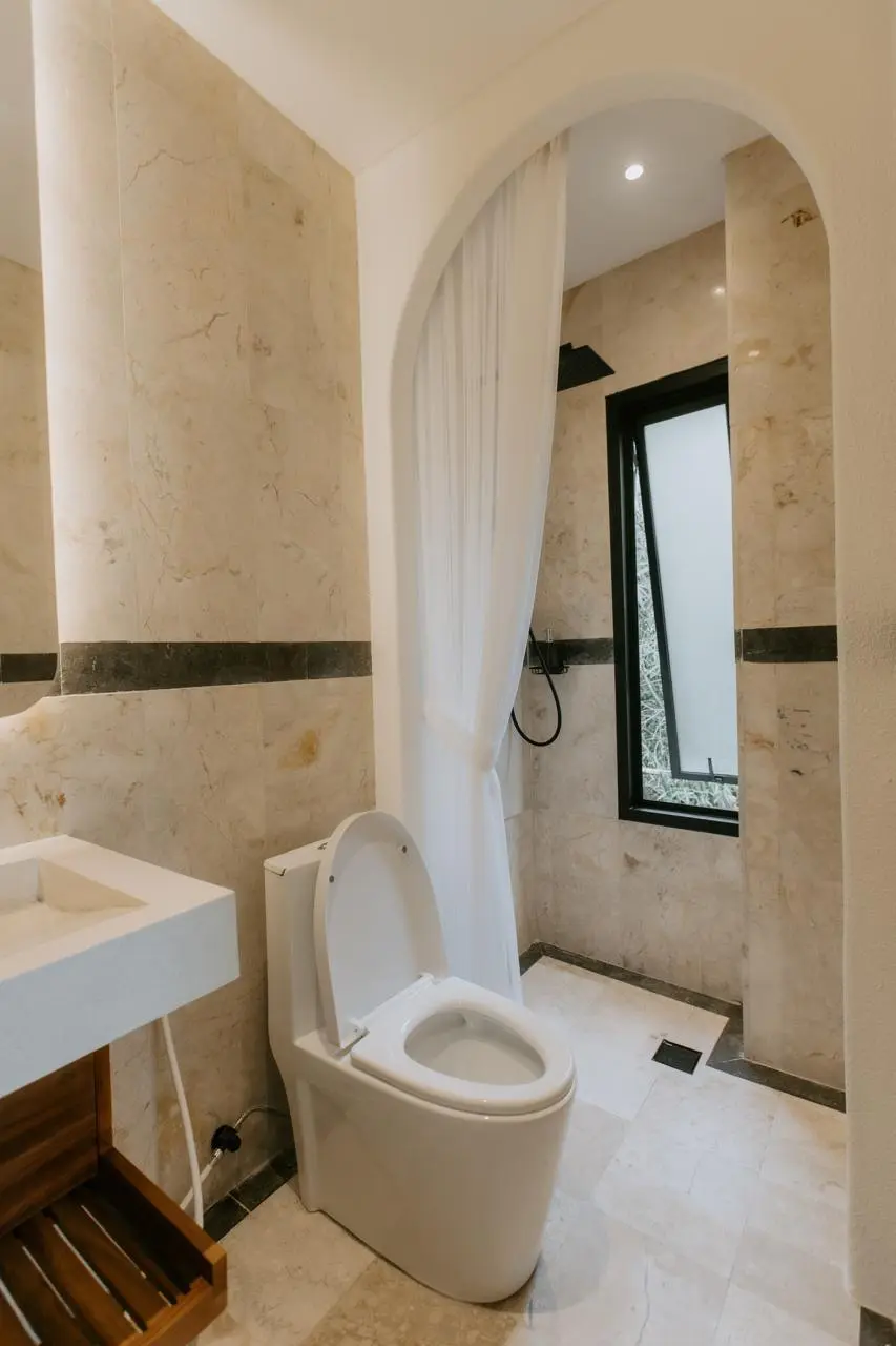 Villa Premium 3 Bed Pererenan Badung Bali — image 1