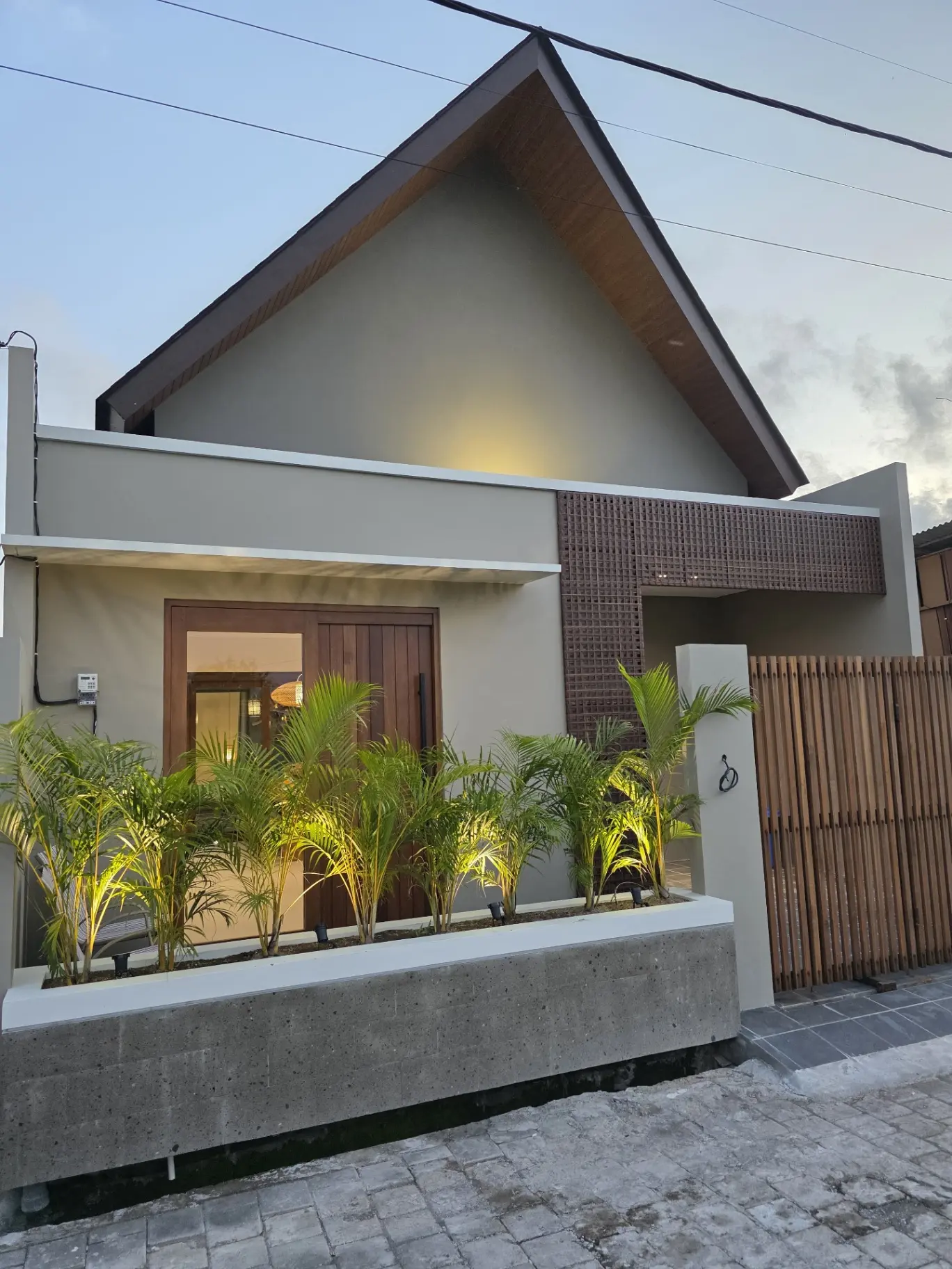 Brand New 2 BR Villa at Tabanan - Grashi 8 Villa