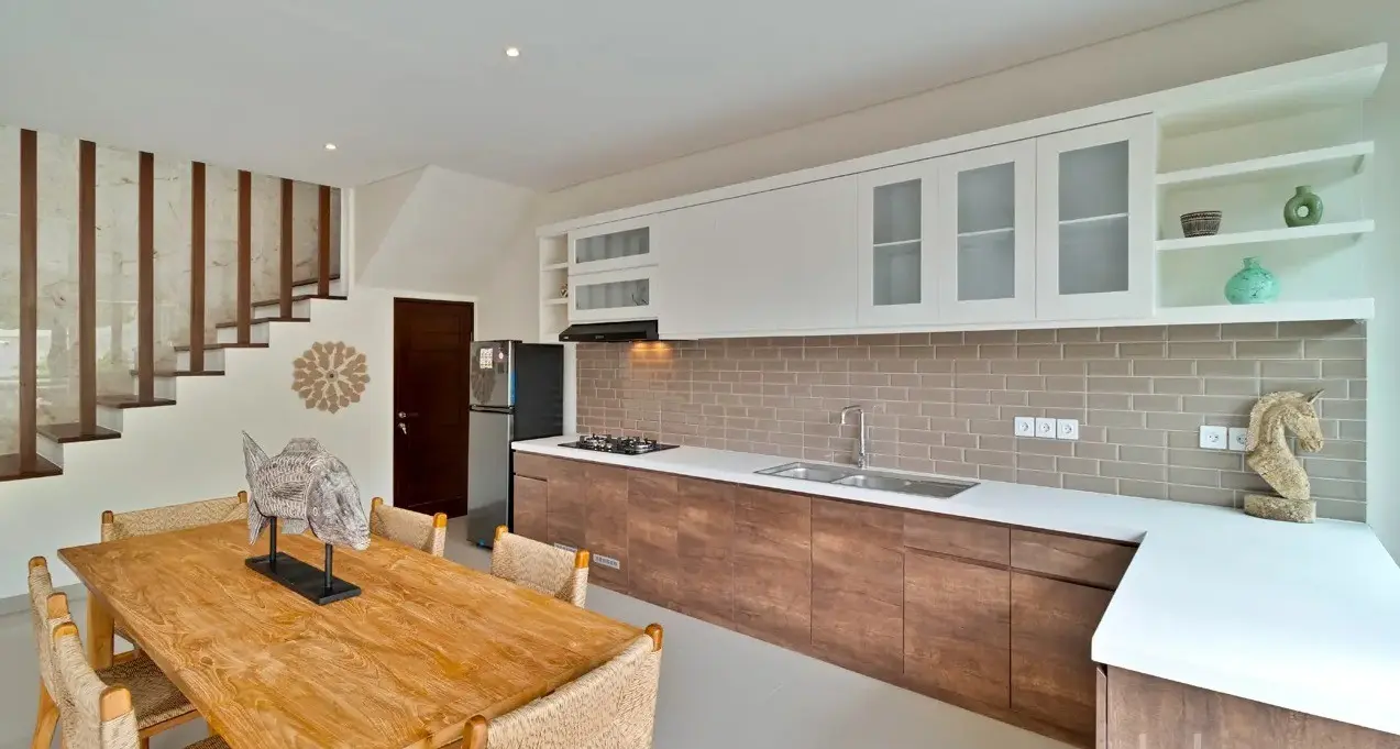 Villa For Rent 2 Bed In Kerobokan Badung Bali — image 1