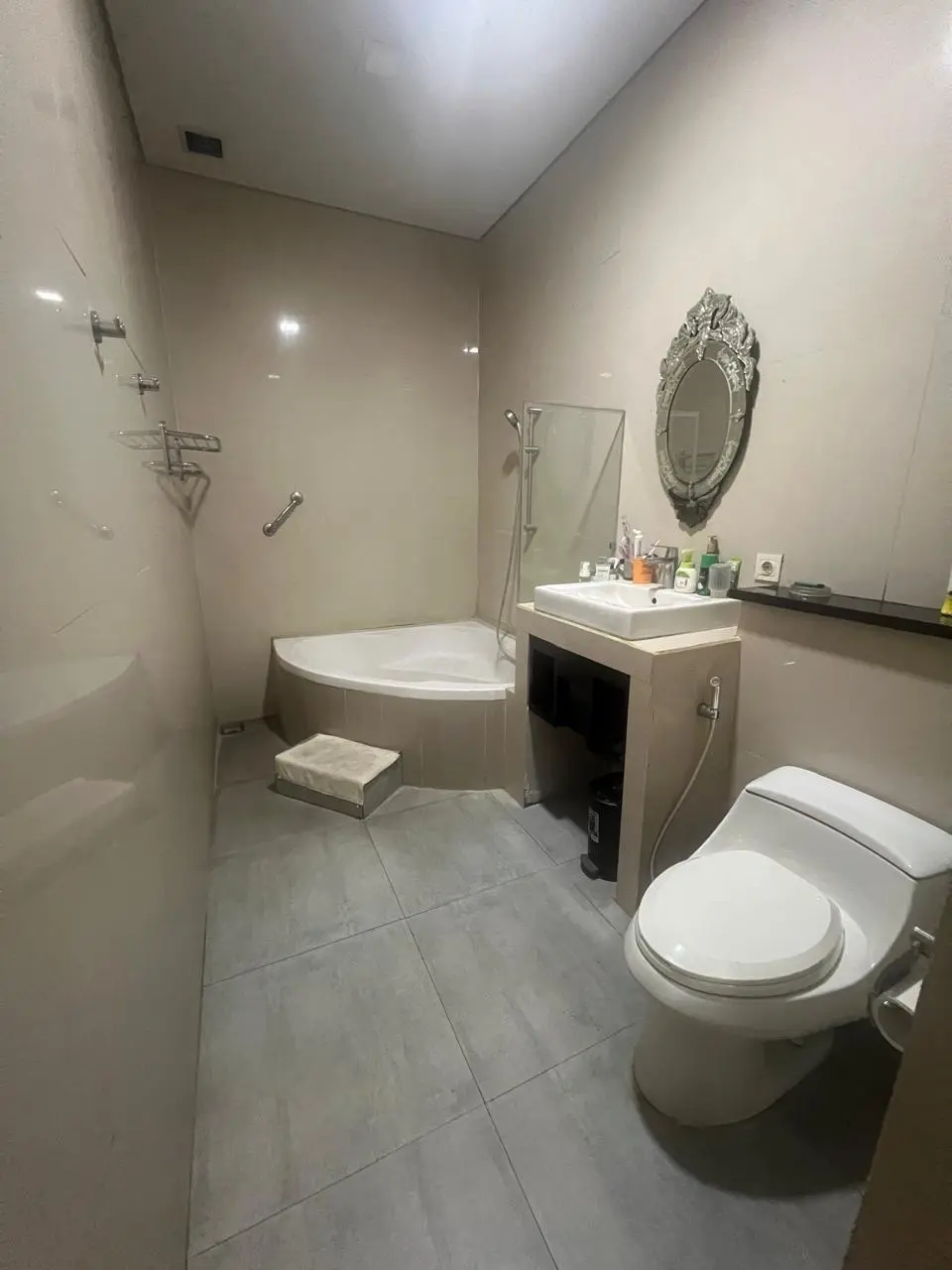 Private Villa 5 Bed In Padangsambian Denpasar — image 4