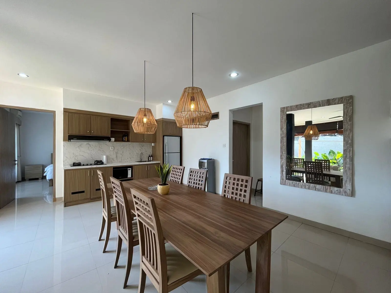 Villa For Rent 3 Bed Tegal Cupek Umalas Kerobokan Bali — image 1