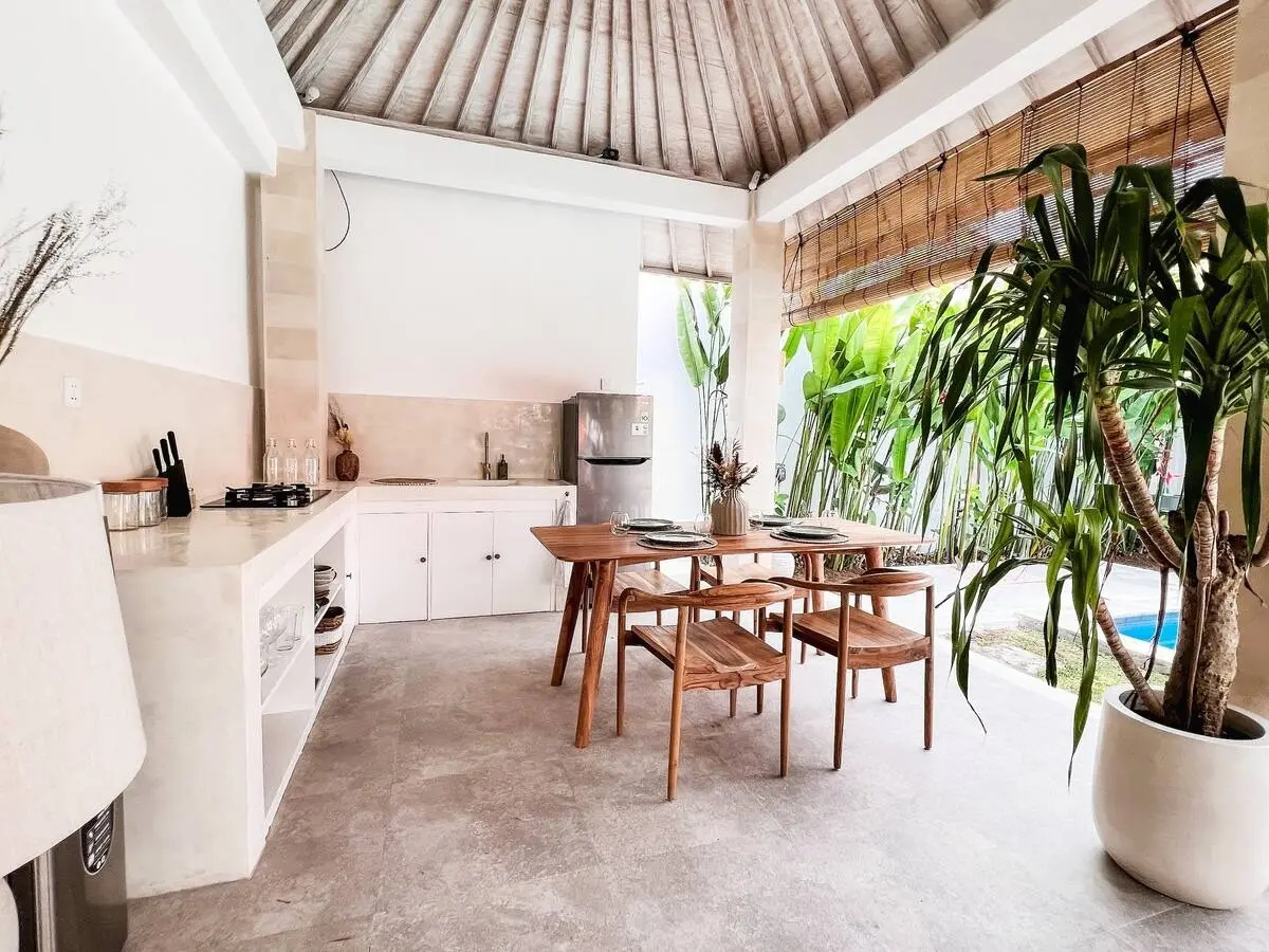 Villa For Rent 2 Bed In Umalas Kerobokan Bali — image 1