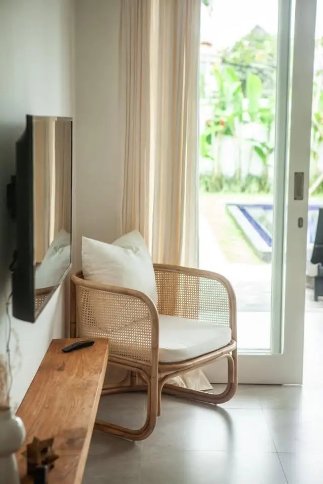 #2048 Cozy Villa in Berawa Canggu — image 2