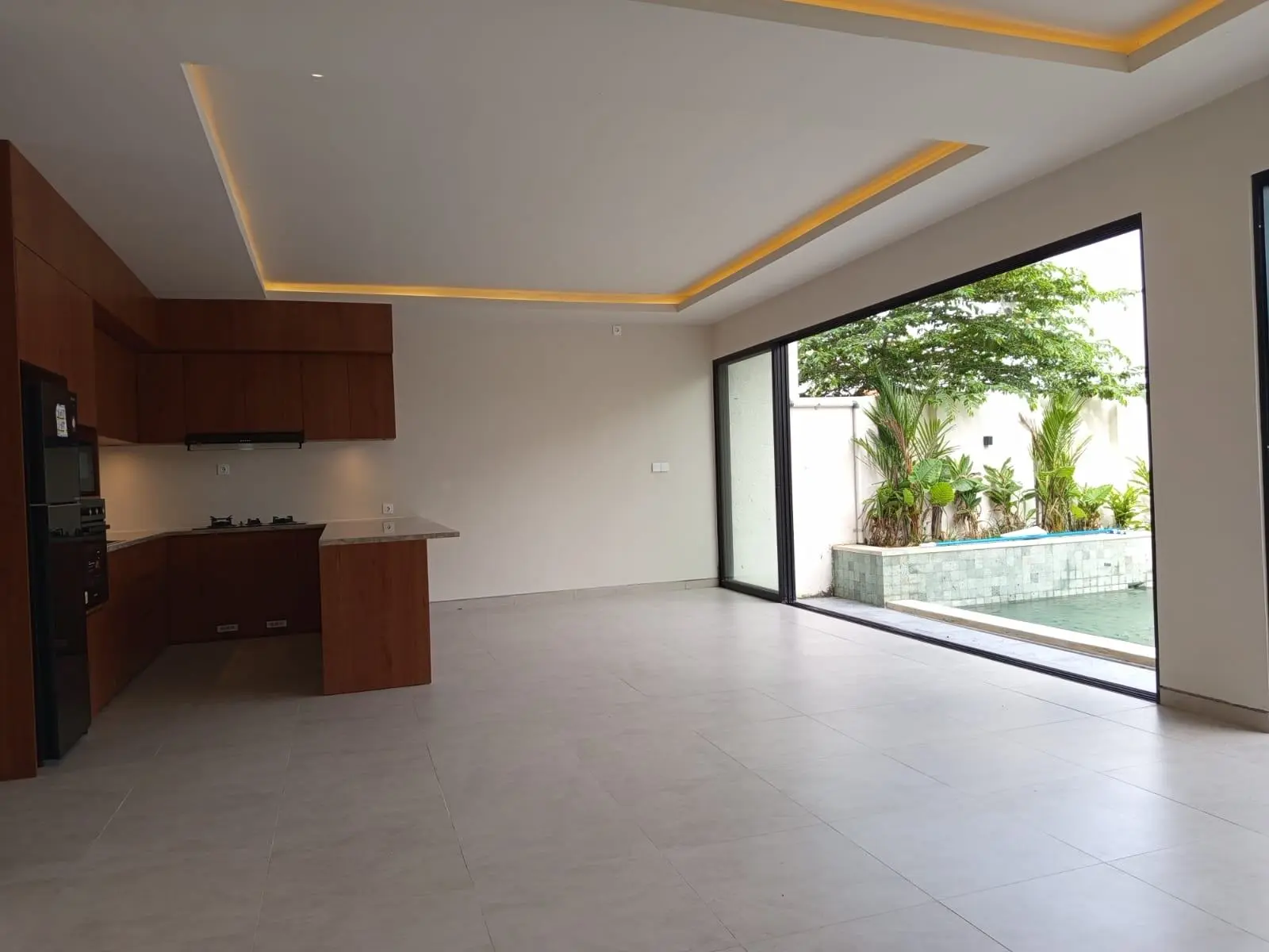 Sanur Westside well designed new villa 3bd 3 bth pool Sunken lovely design — image 4