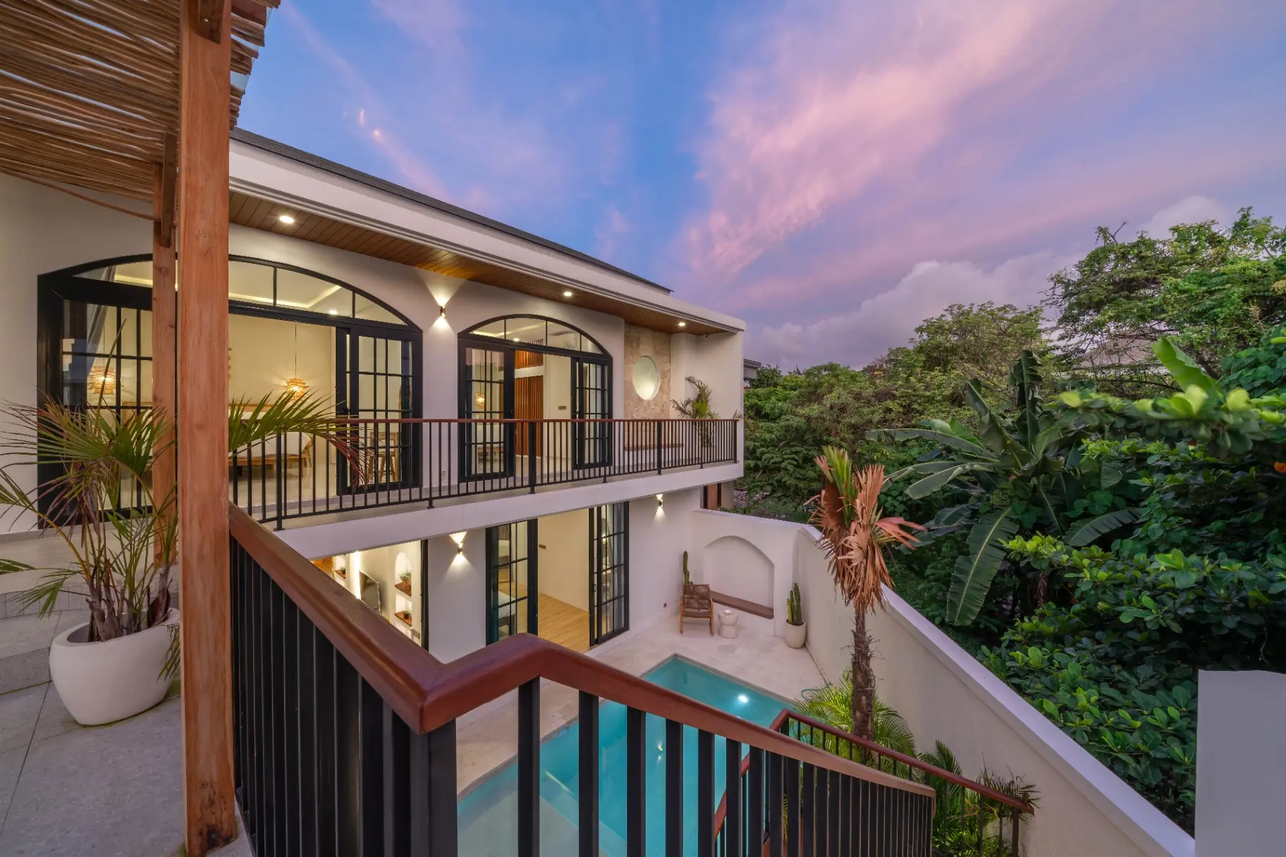 Villa Wilhelmina - Stylish 3-Bedroom Villa in Umalas with Rooftop! — image 3