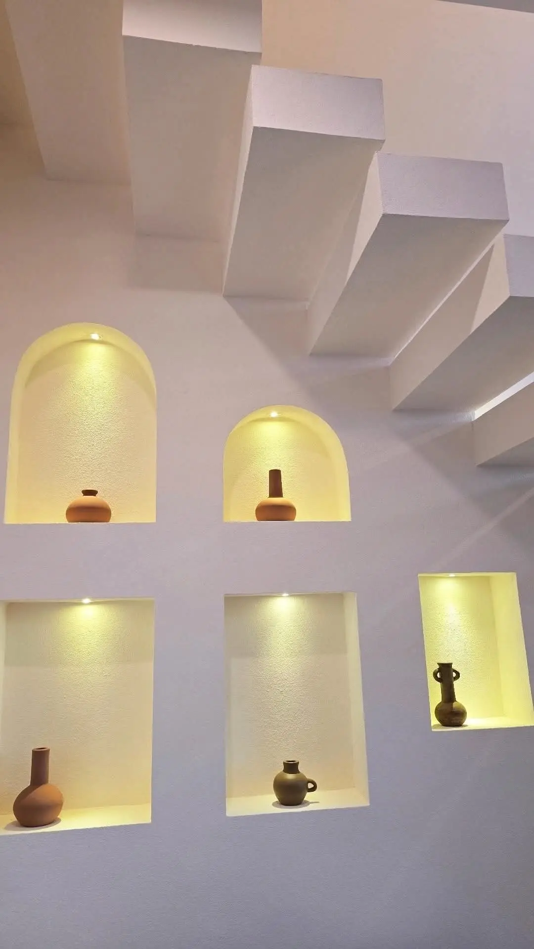 Villa For Rent 1 Bed In Munggu Menwi Badung Bali — image 1