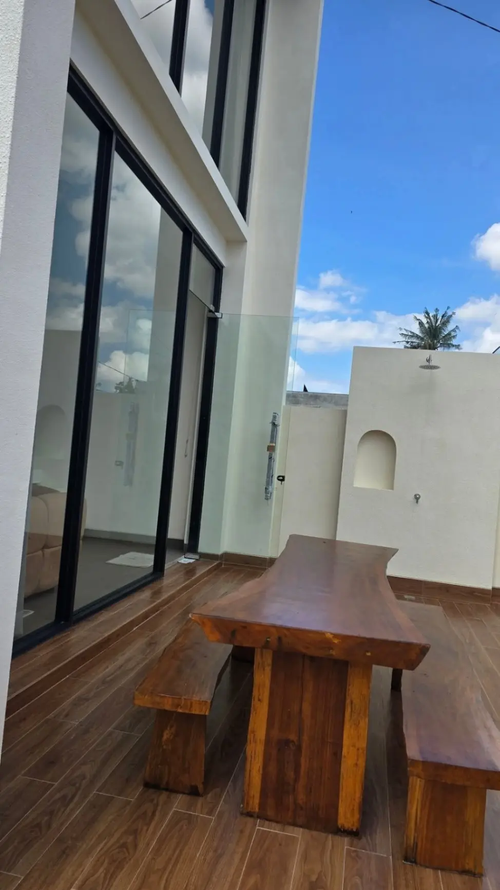 Villa For Rent 1 Bed In Munggu Menwi Badung Bali — image 3