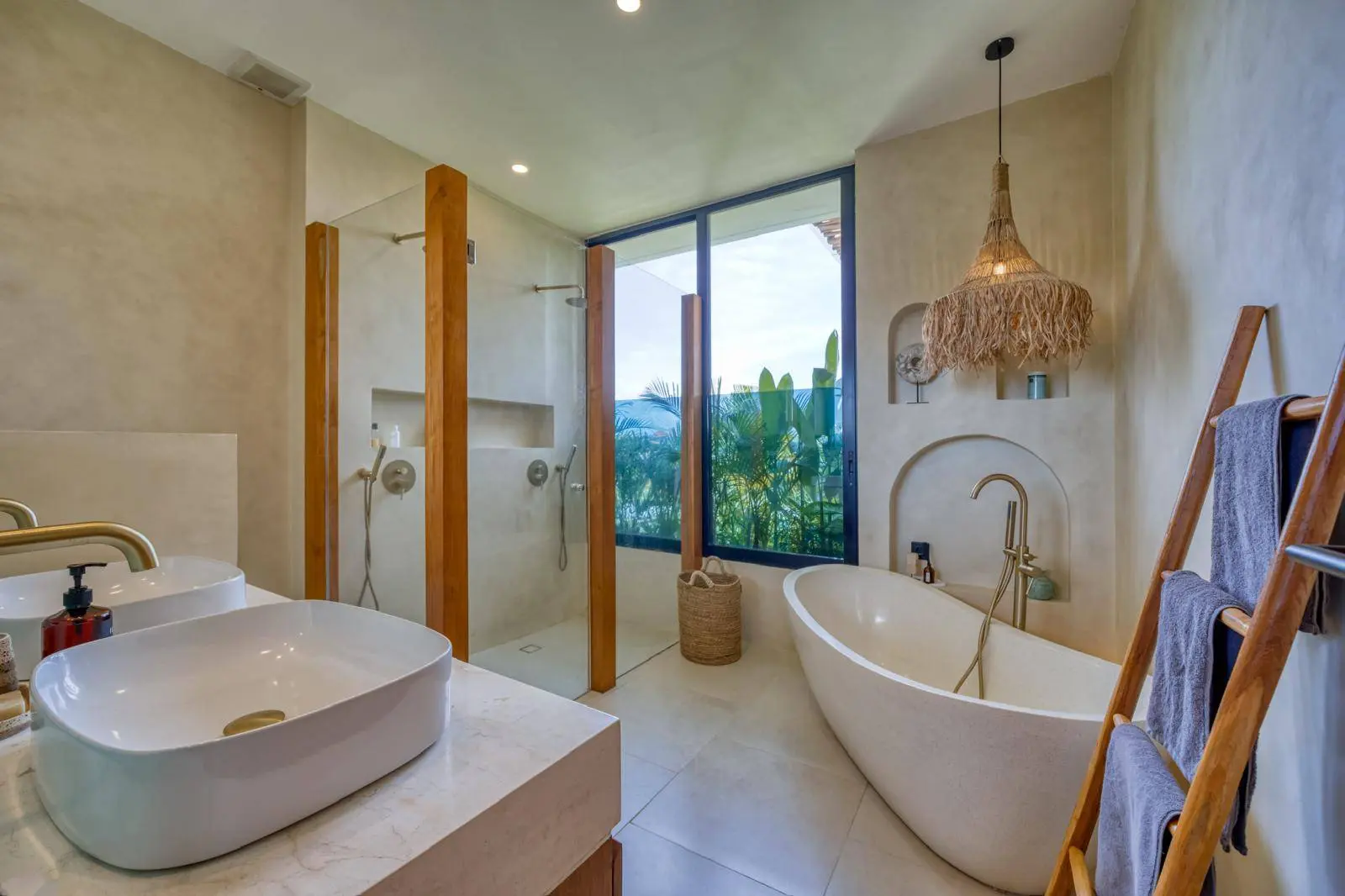 Tumbak Bayuh Villa