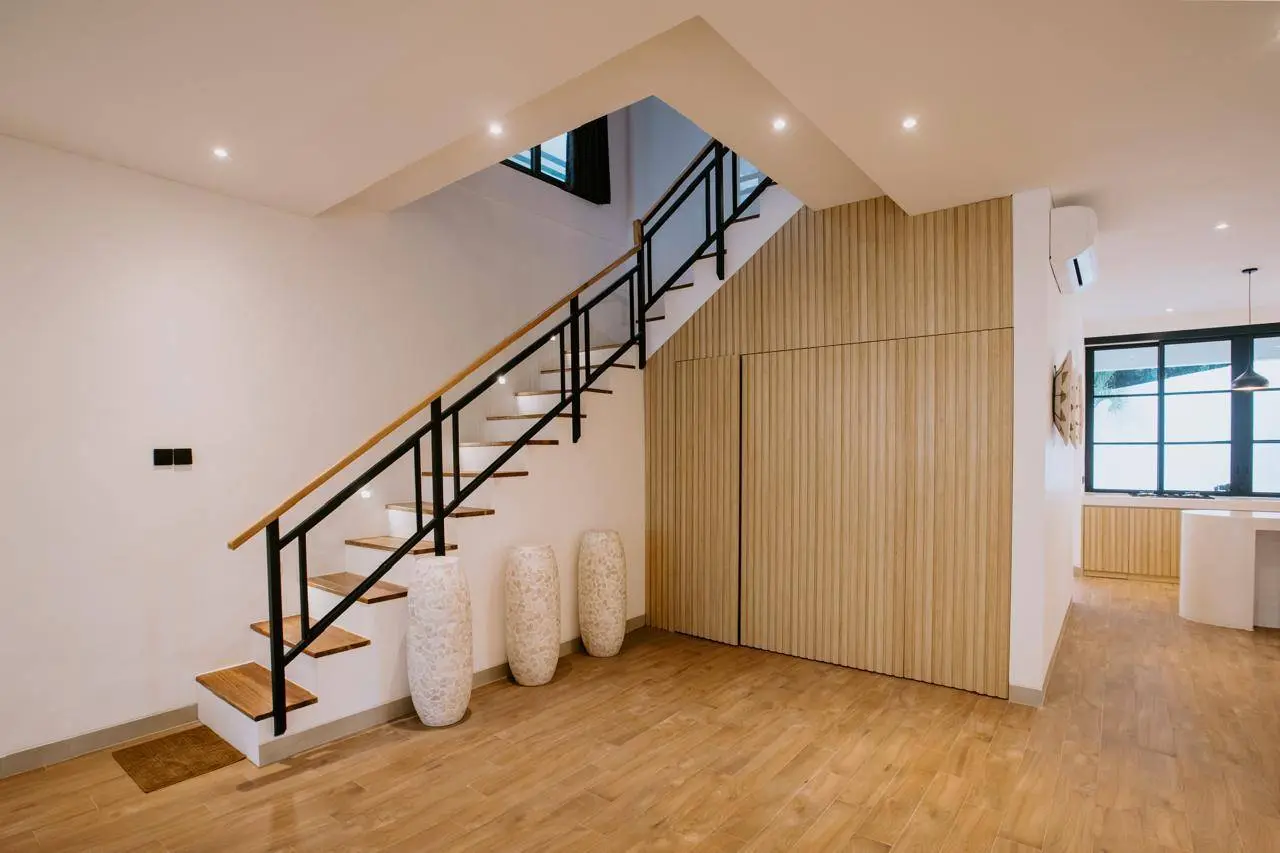 Villa Premium 3 Bed Pererenan Badung Bali — image 1