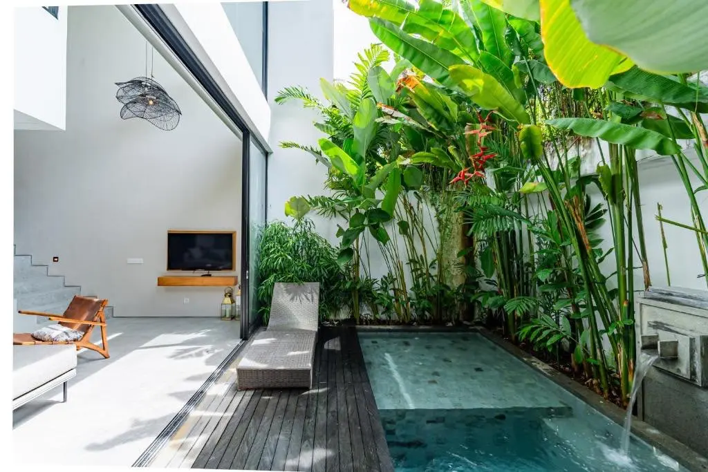 Modern 3 Bedroom Villa with Private Pool in Prime Tumbak Bayuh Location