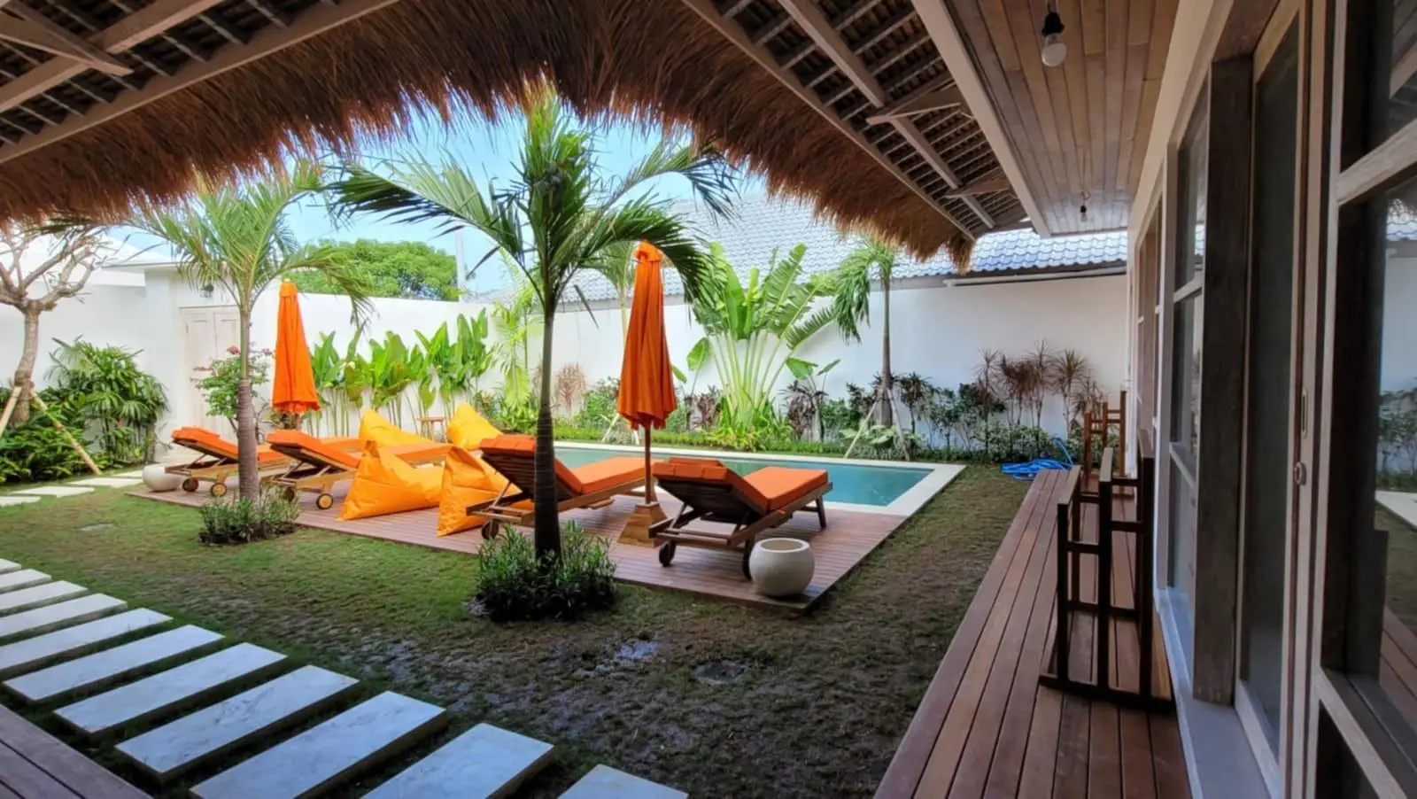 BRAND NEW 4 BEDROOM VILLA-KEROBOKAN — image 4