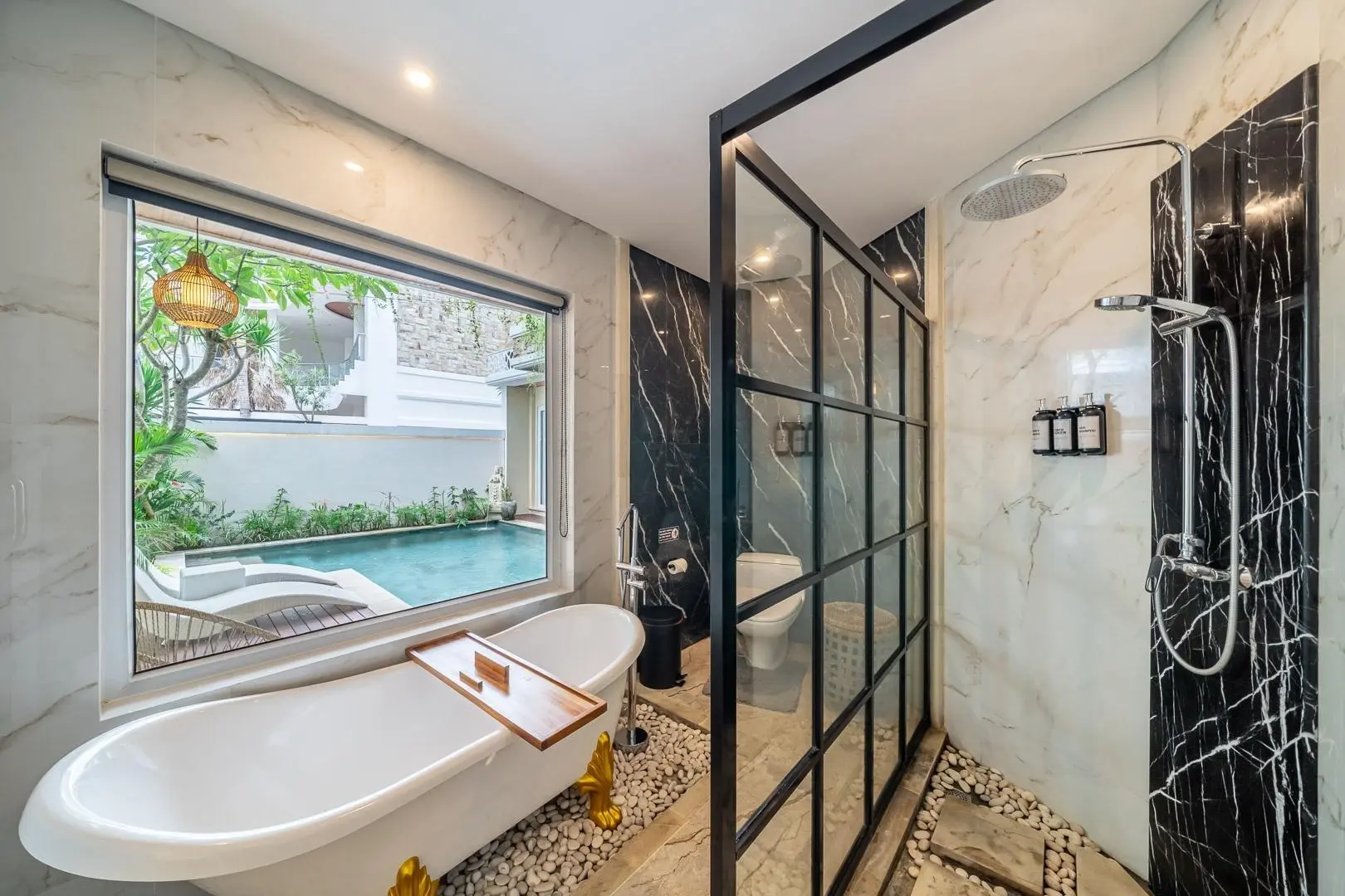 Villa For Rent 3 Bed Tumbak Bayuh Badung Bali — image 2