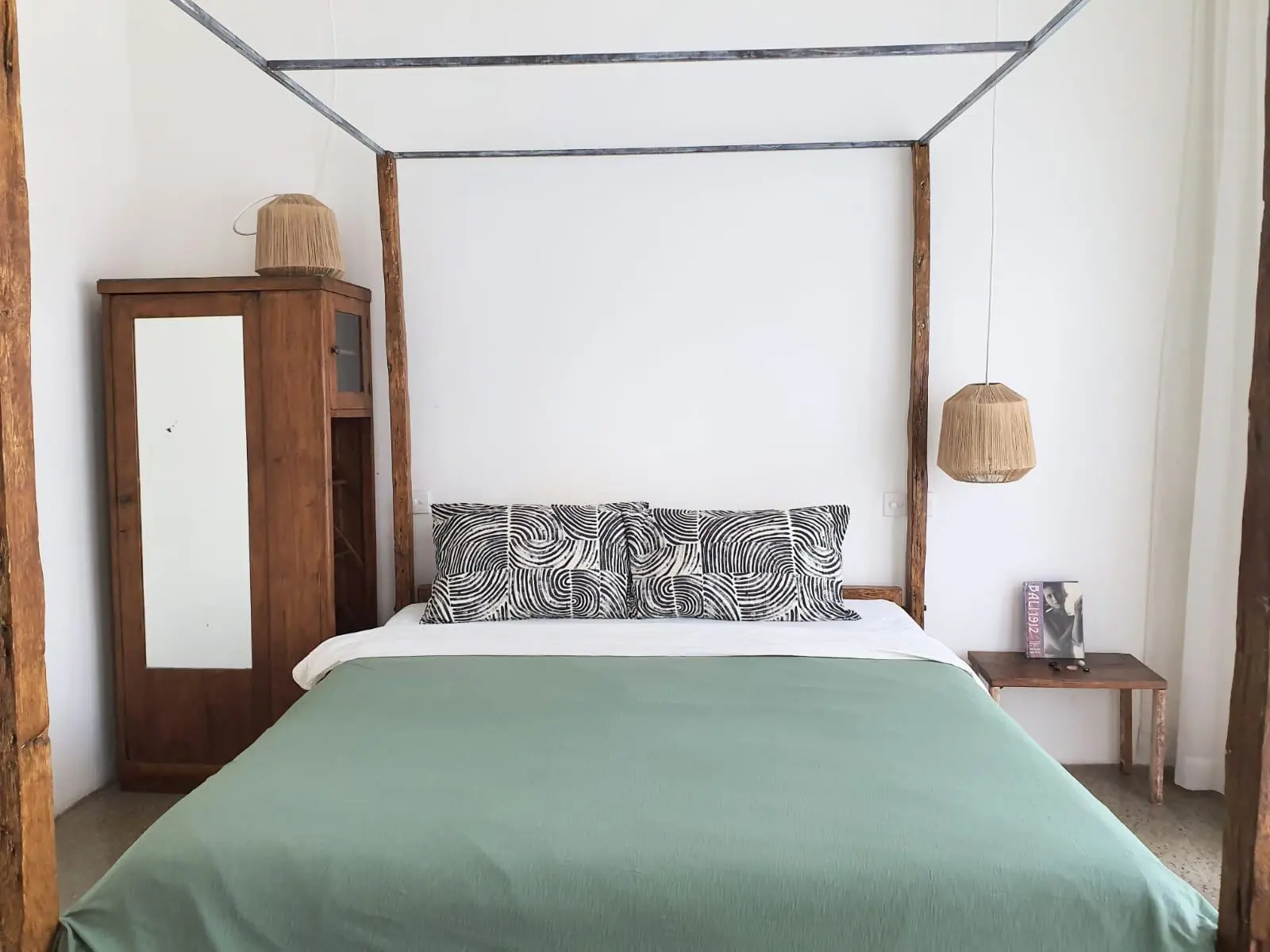 #2052 Villa in Canggu Berawa For cat lovers only! — image 1