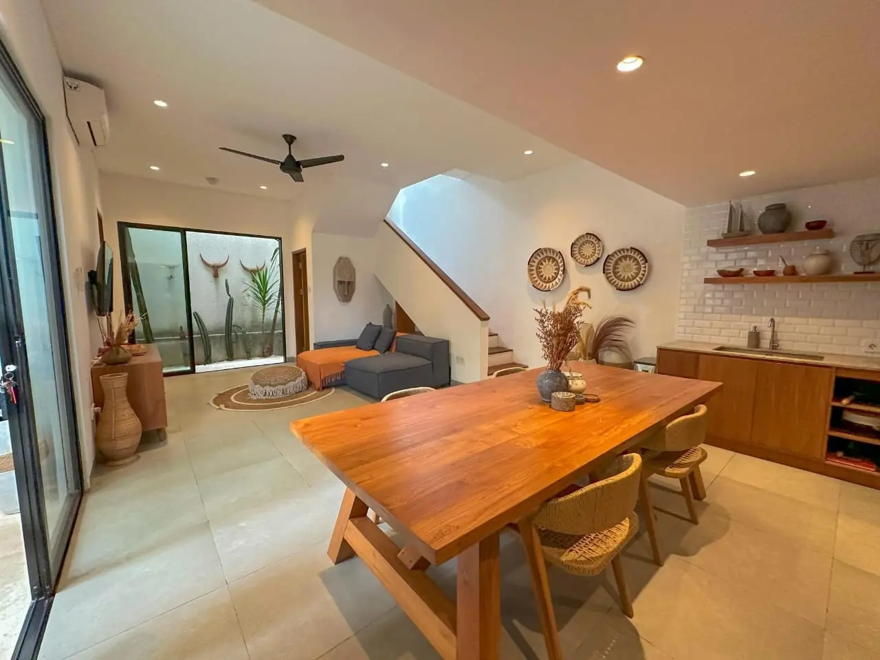 Villa For Rent 2 Bed In Umalas Kerobokan Bali — image 4