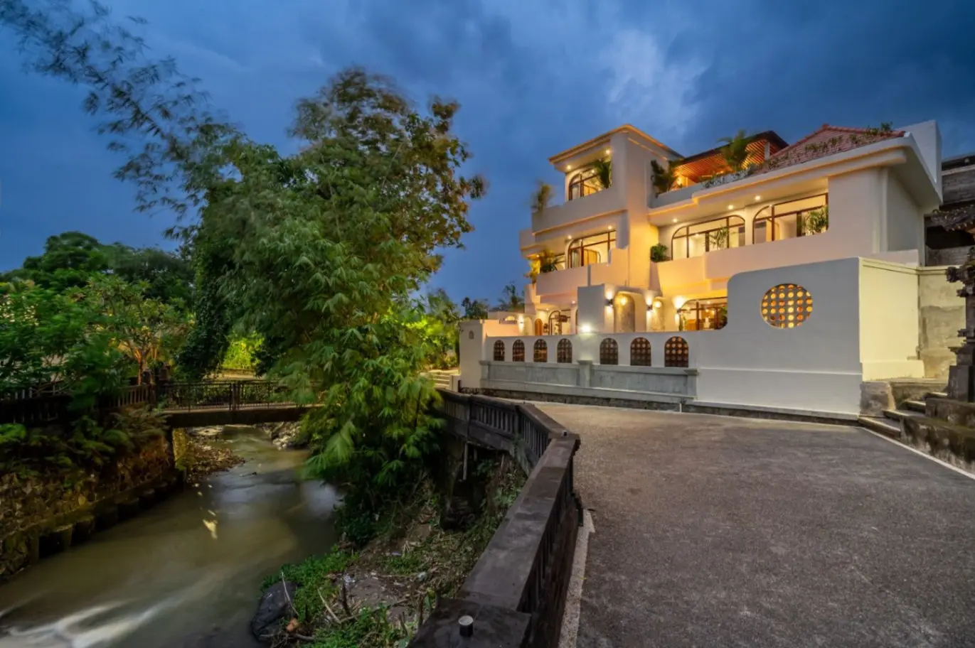 391 Stylish villa in Pererenan Canggu — image 4