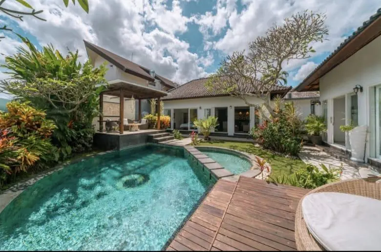 Villa For Rent 3 Bed In Berawa Tibubeneng Bali SF-3199