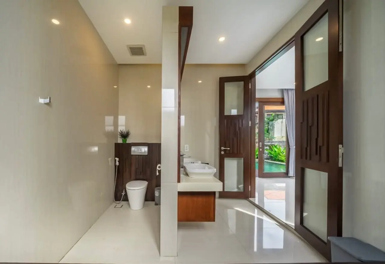 Villa For Rent 4 Bed In Ungasan South Kuta Bali — image 1