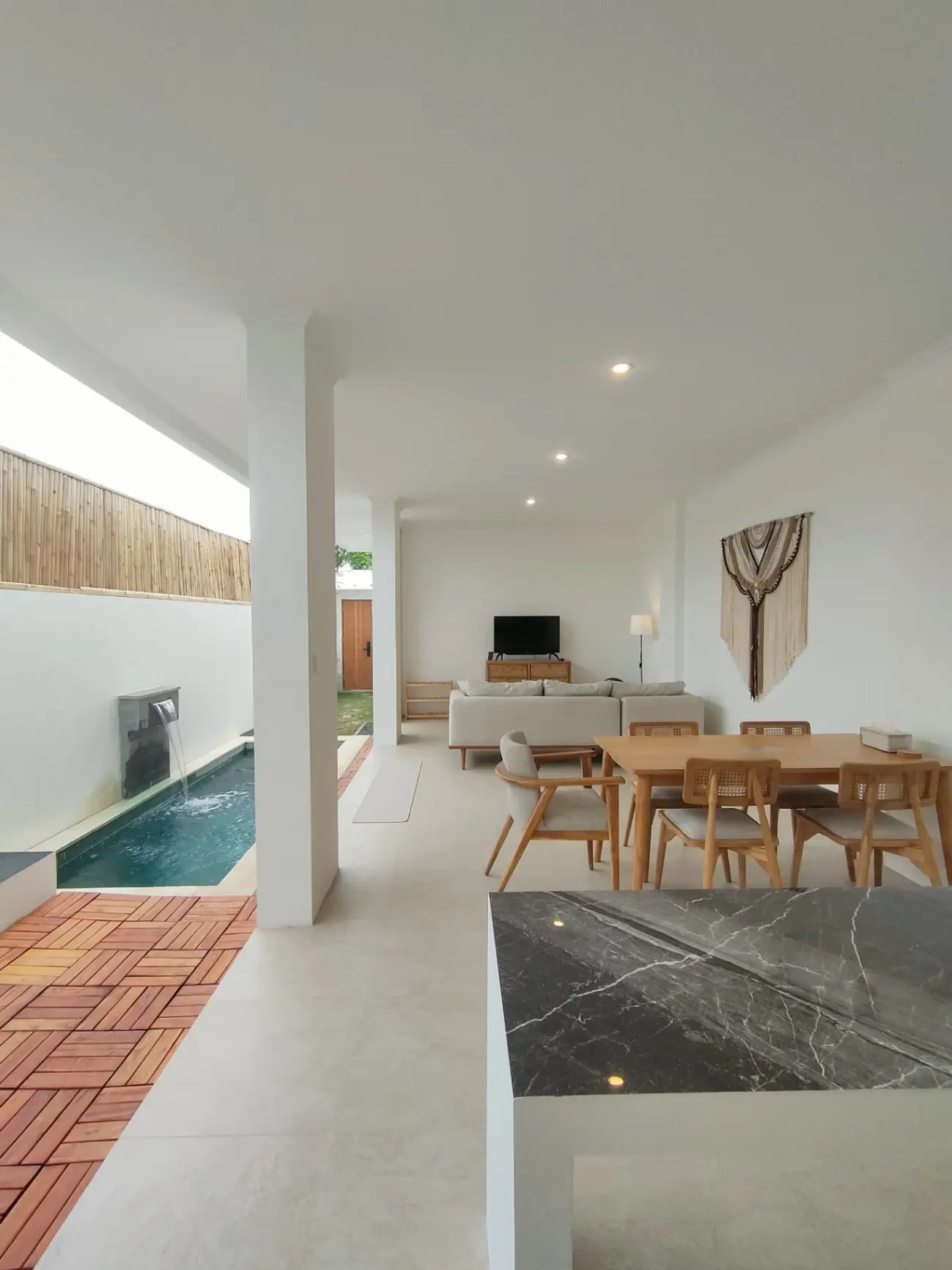 Villa For Rent 2 Bed MungguBadung - Bali — image 3