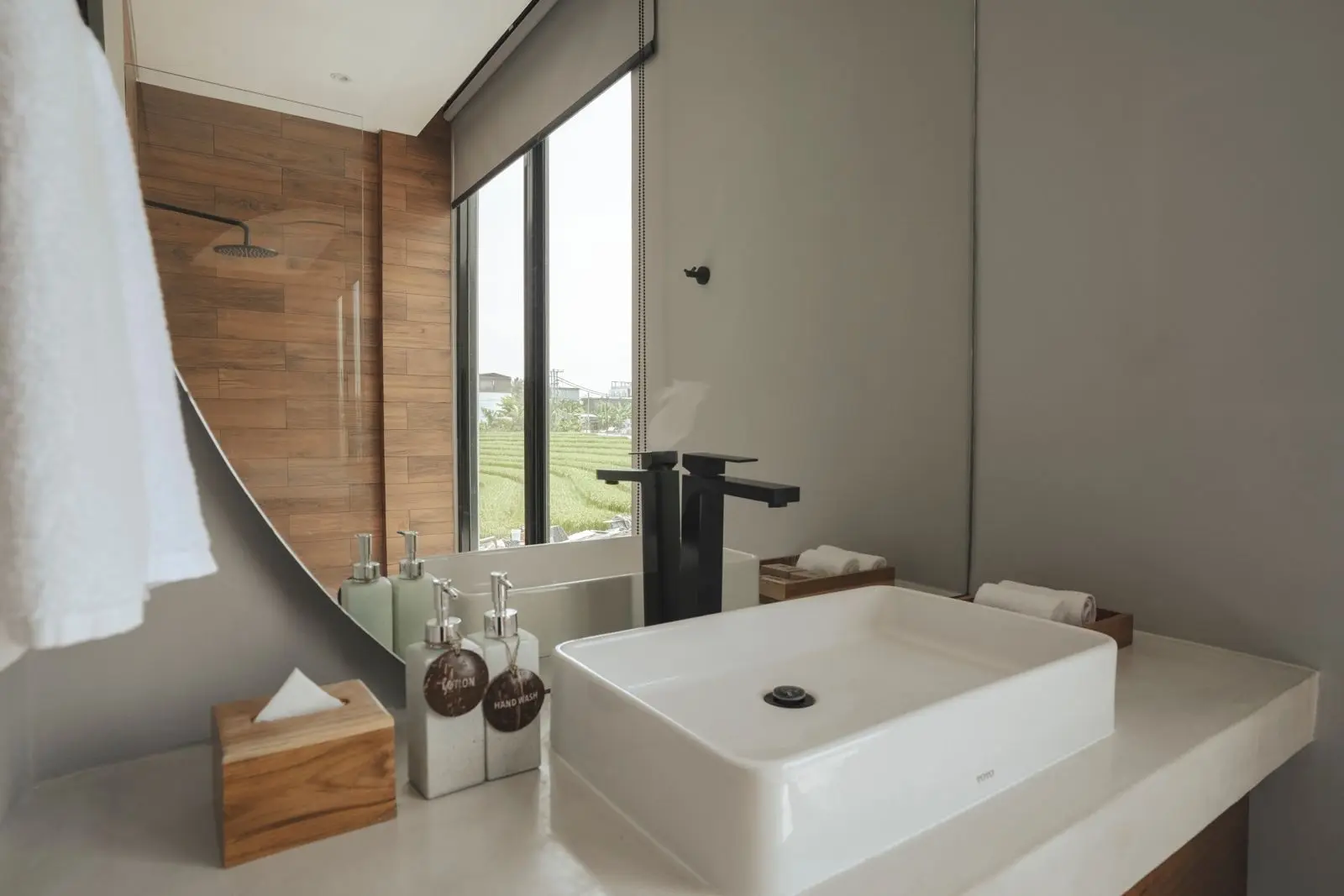 Luxury 4-Bedroom Villa for Monthly Rental in Pererenan