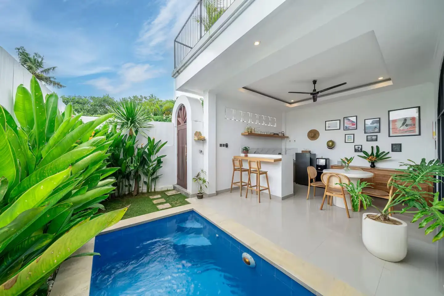 2-Bedroom Villa with Tropical View in Pererenan