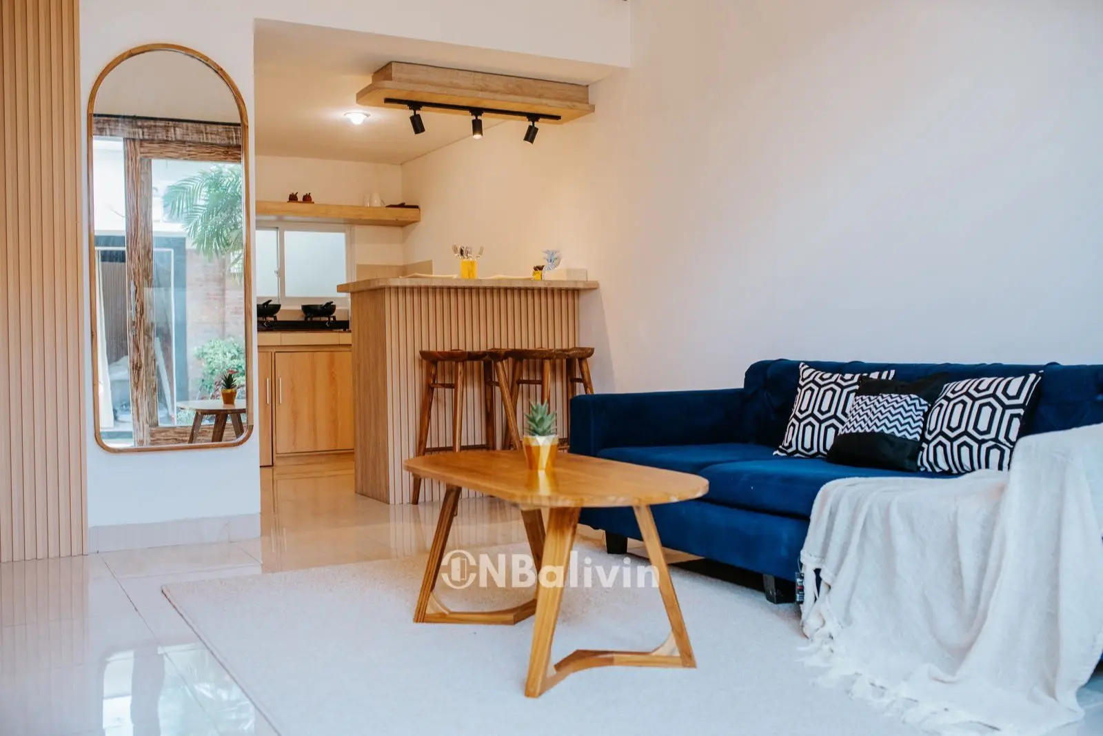 Stylish Studio Loft Apartment with Shared Pool – Umalas Bali
