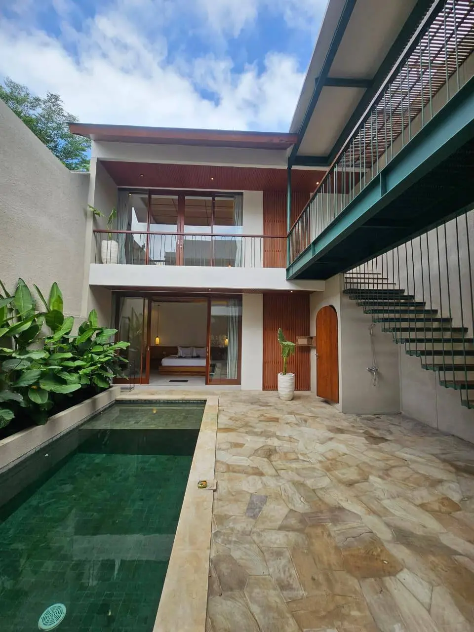 3BR modern Villa