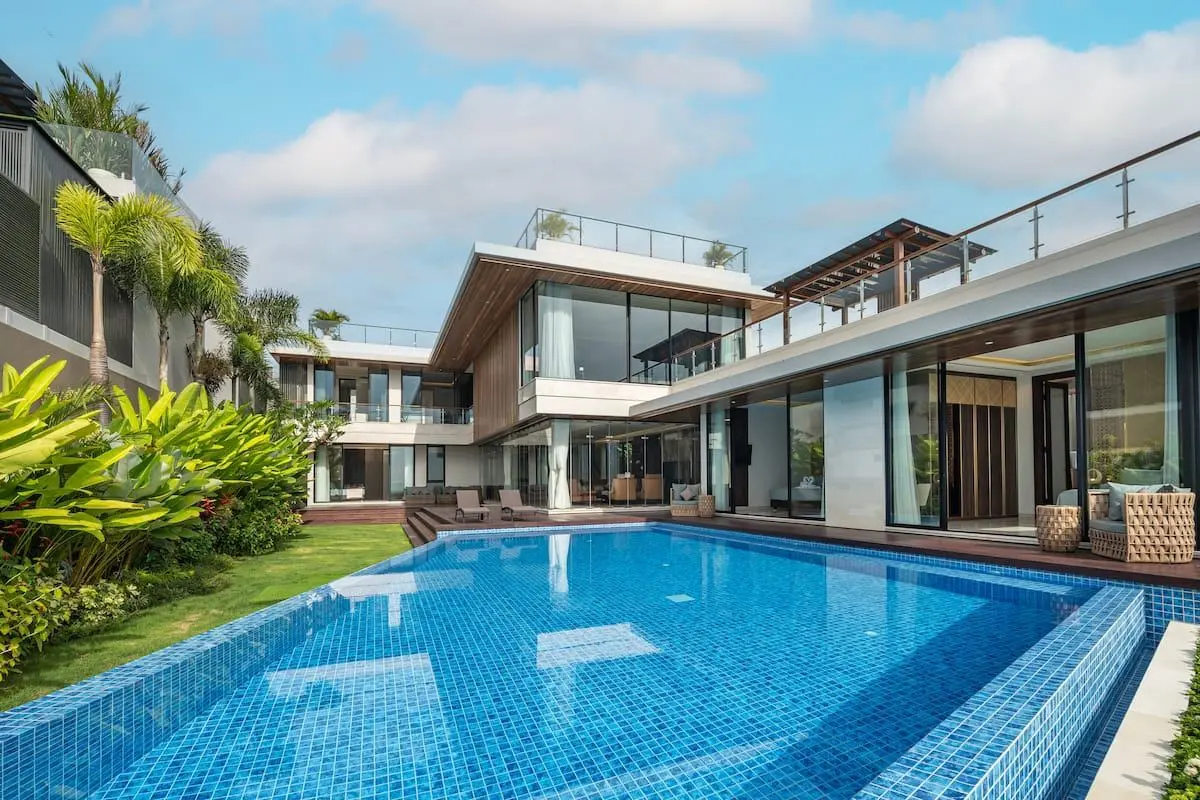 unggasan 5 bedroom