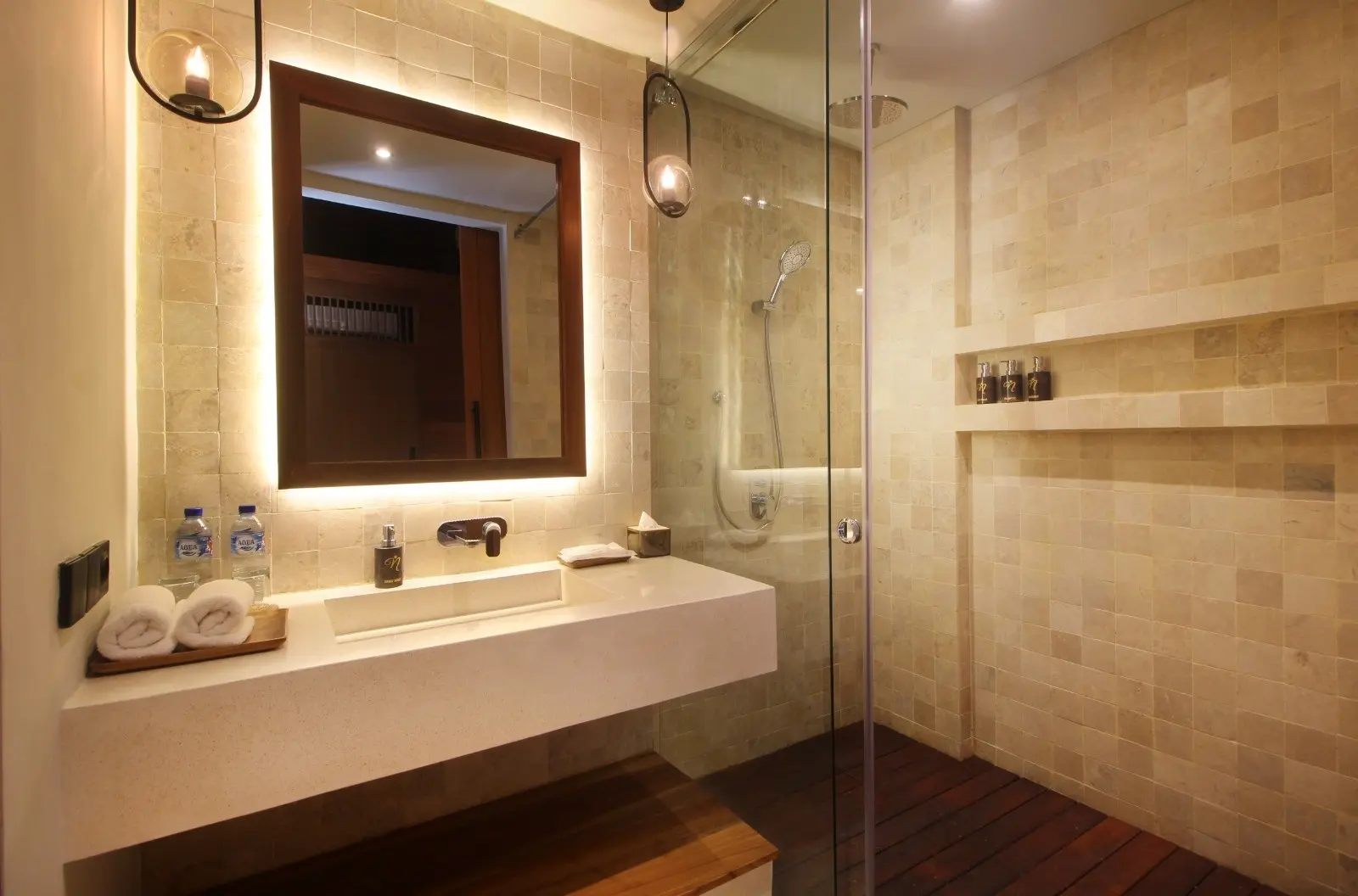Private Villa For Rent 1 Bed In Seseh Badung Bali — image 3